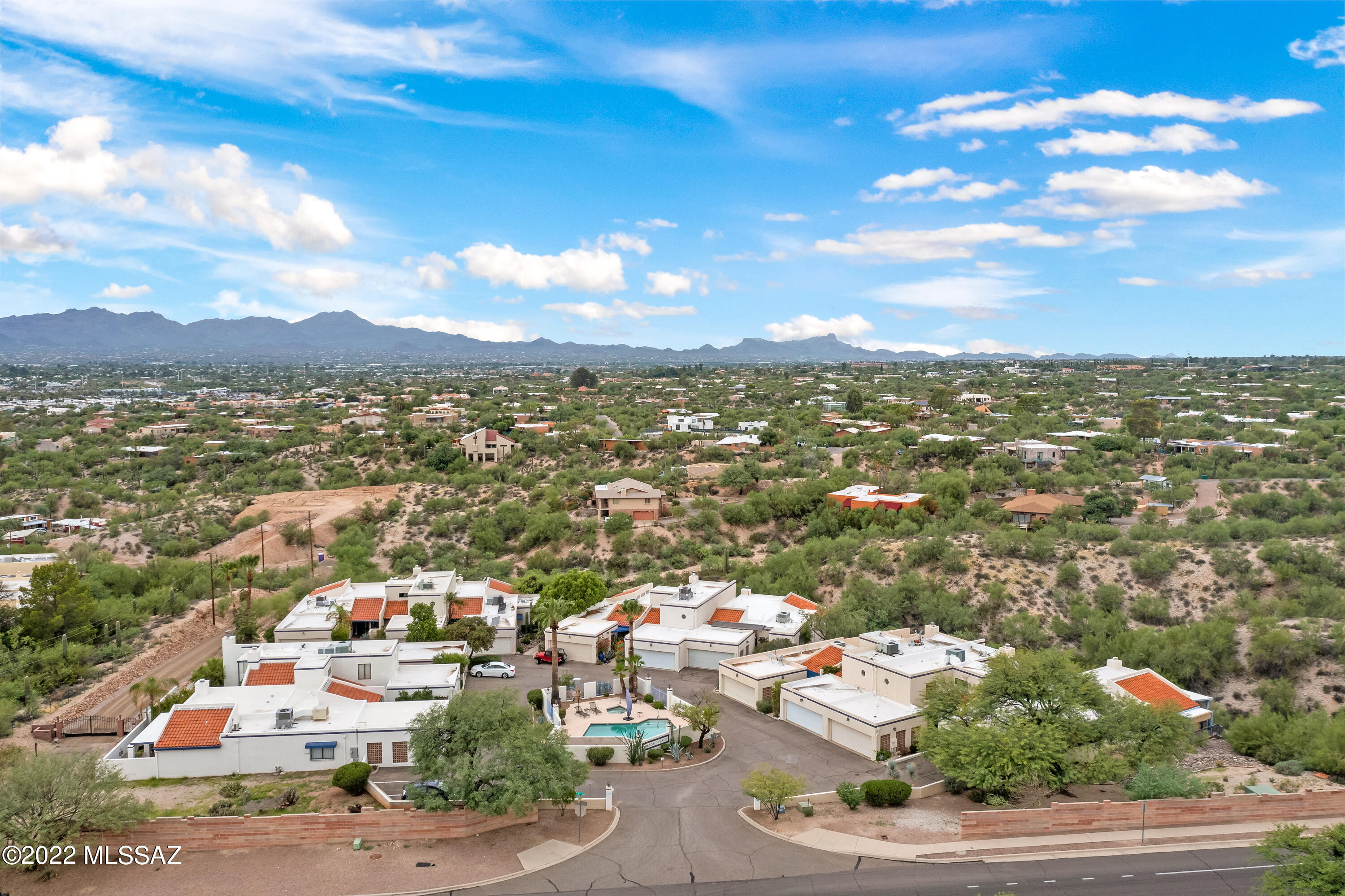 Mescal Place Townhouses (1-13) - Residential