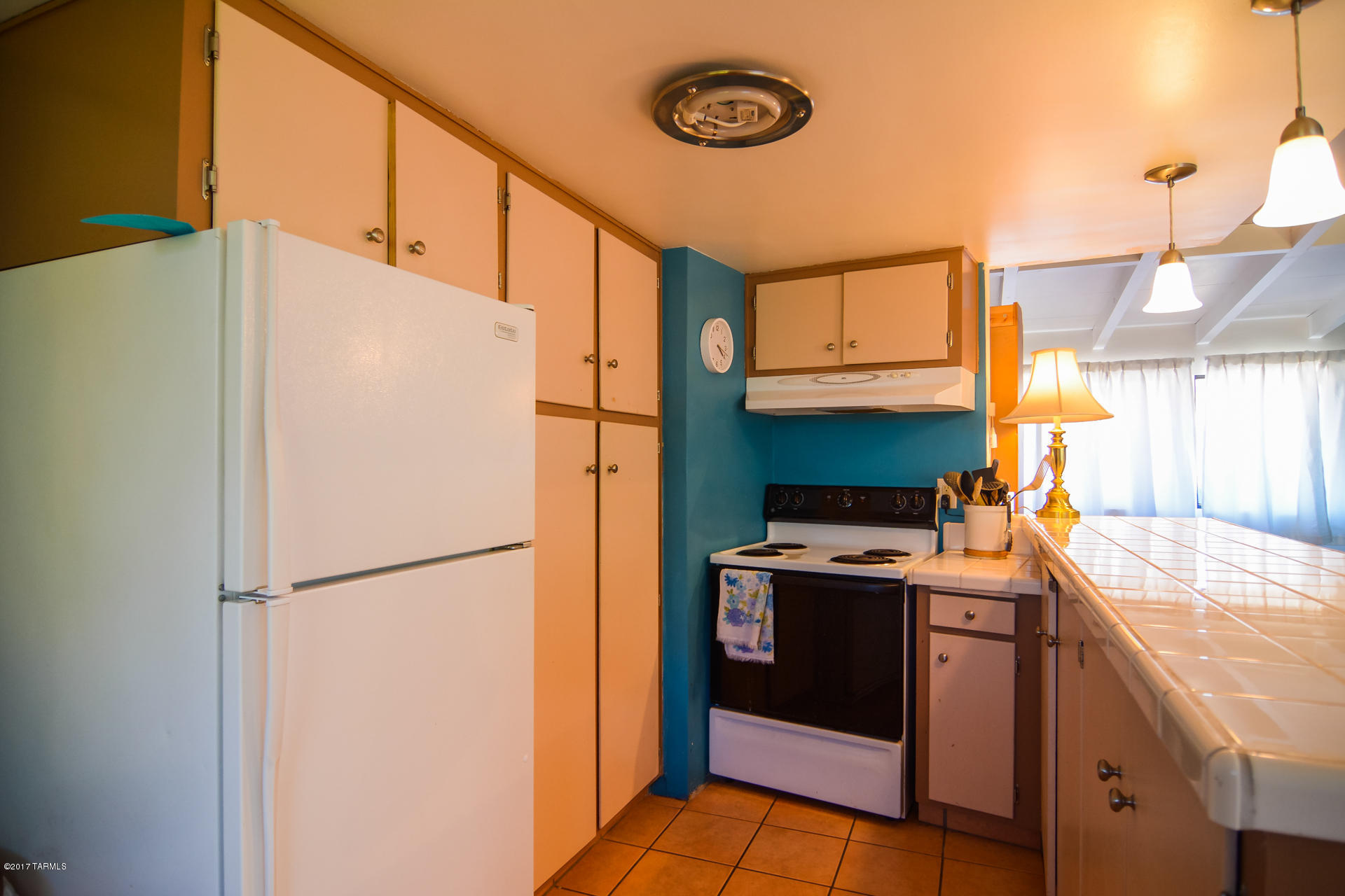 2121 N. Country Club Condos (1-12) - Residential