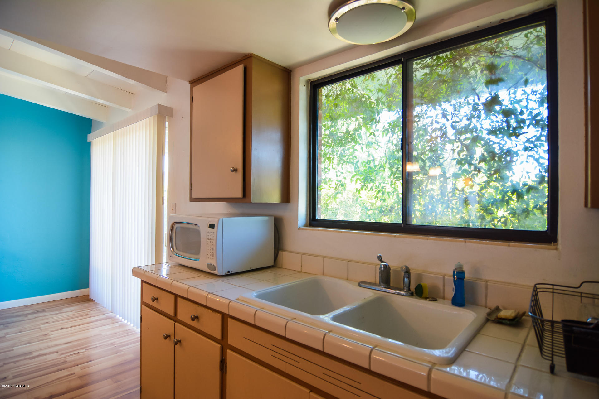 2121 N. Country Club Condos (1-12) - Residential