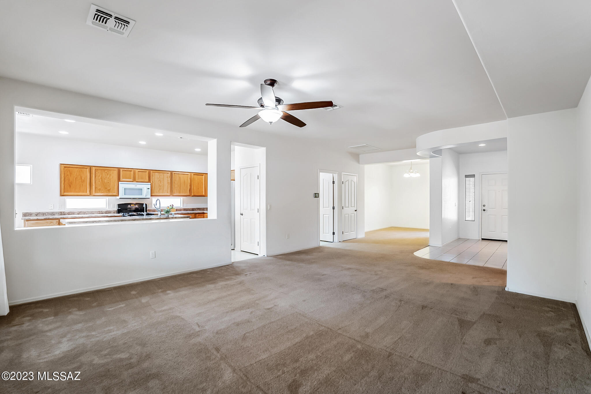 Continental Reserve Blks 17-19 (1-102) - Residential