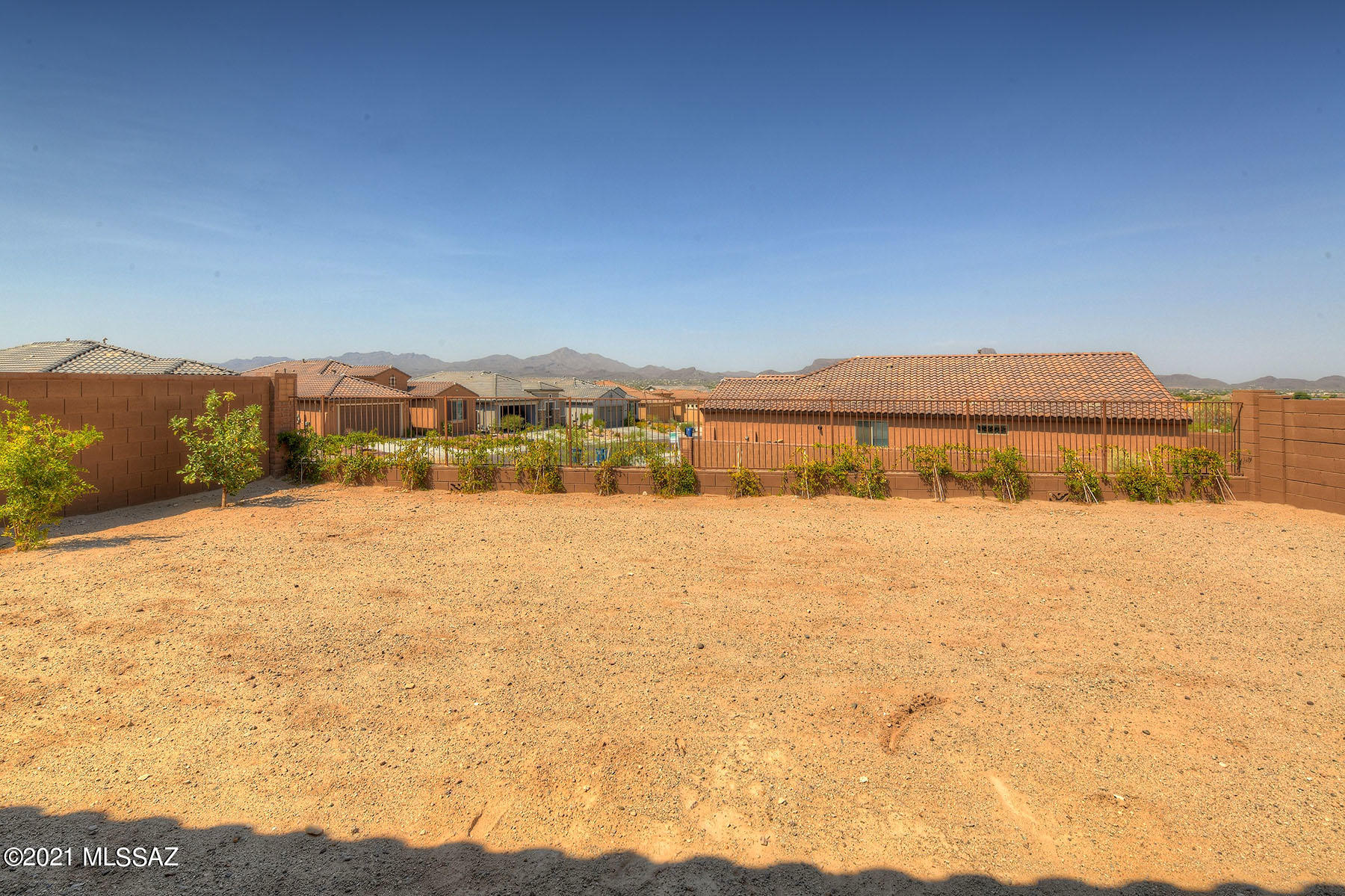 Camino De Oeste SQ20171600112 - Residential