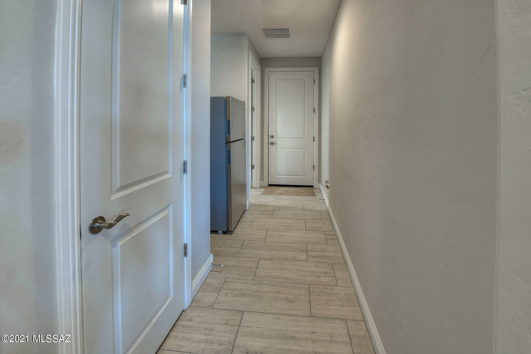 Camino De Oeste SQ20171600112 - Residential