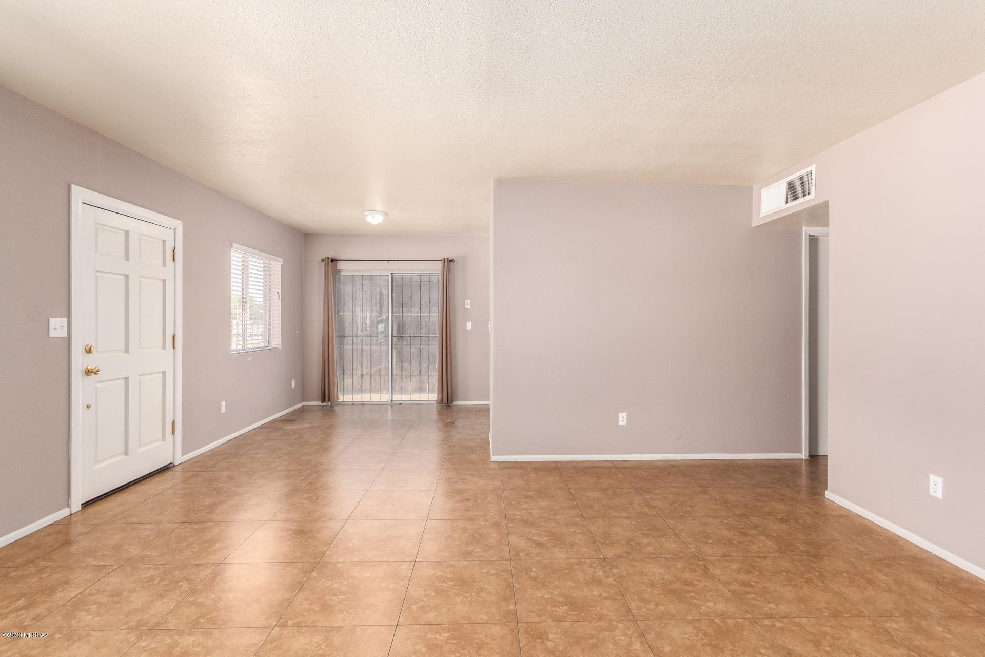 Desert Winds Estates (1-22) - Residential