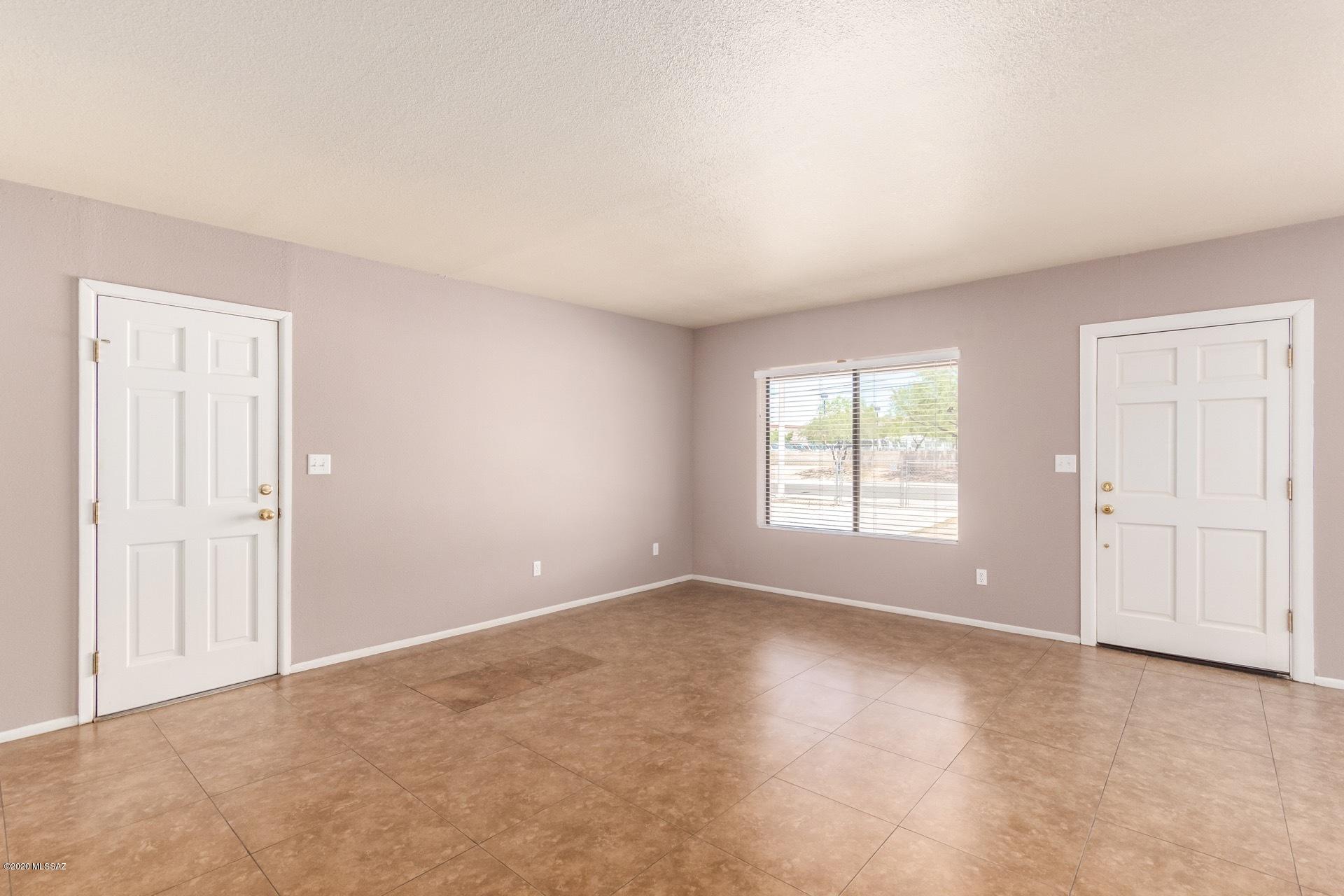 Desert Winds Estates (1-22) - Residential