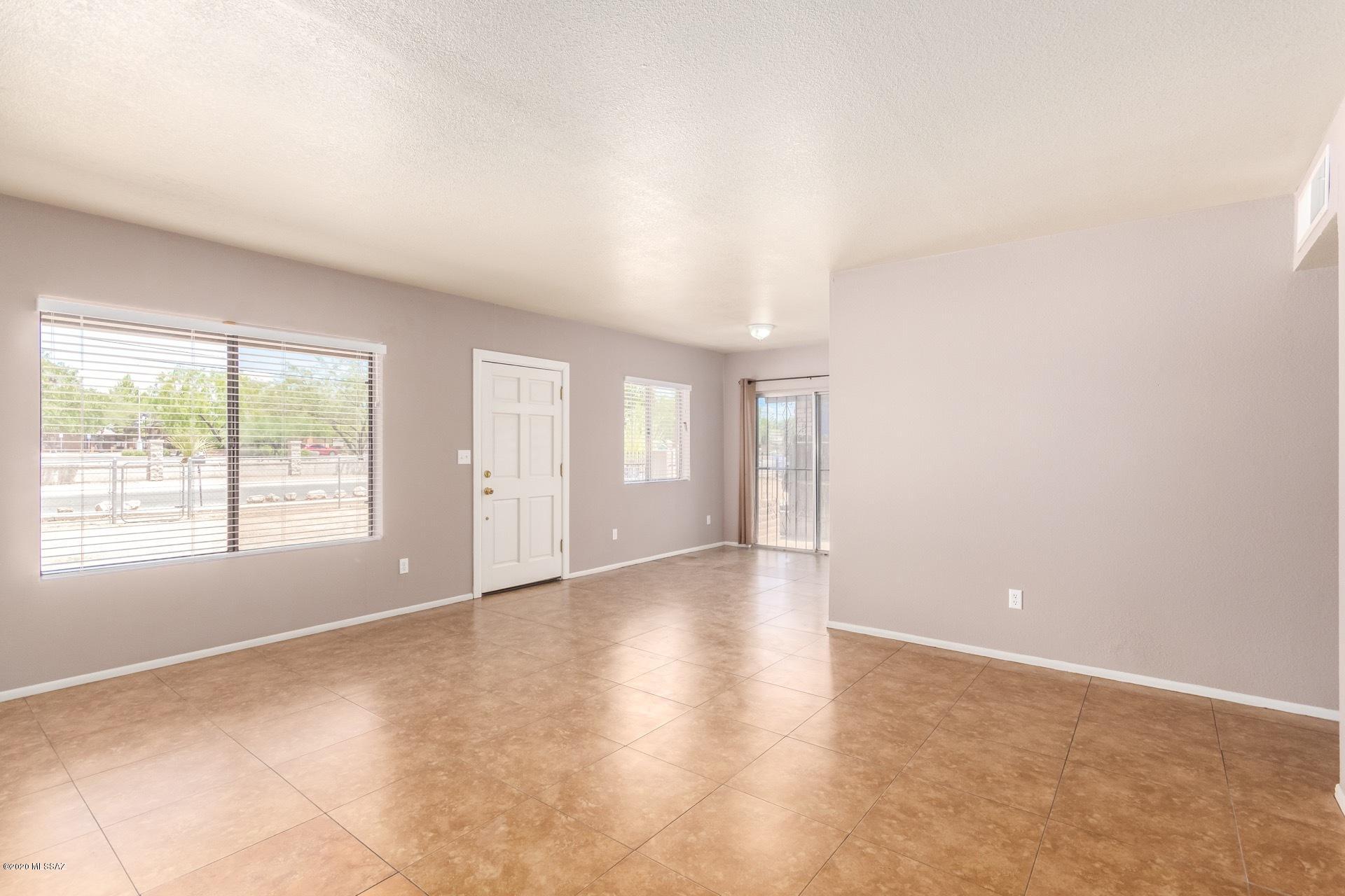 Desert Winds Estates (1-22) - Residential