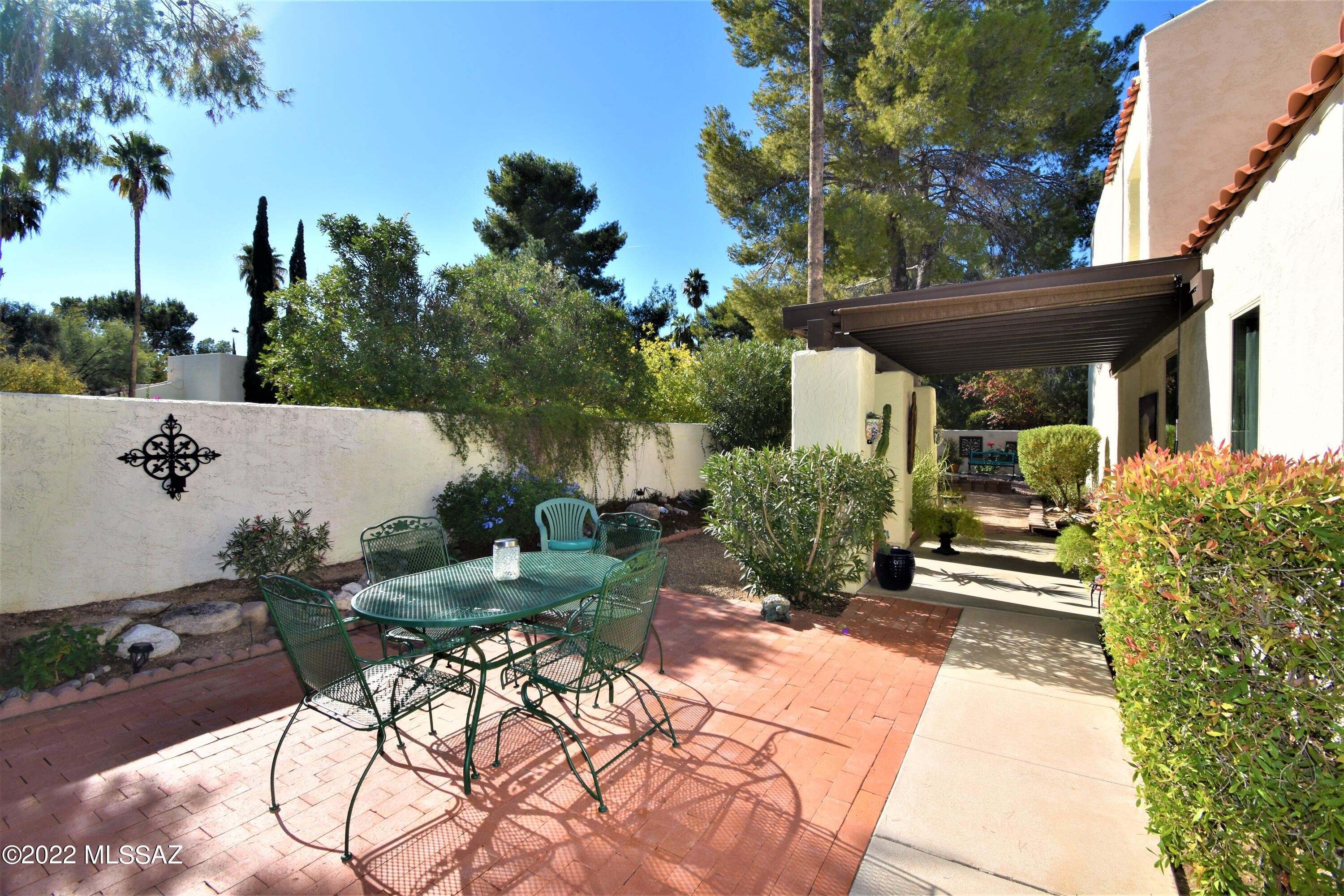 Villa Del Rio (1-148) - Residential