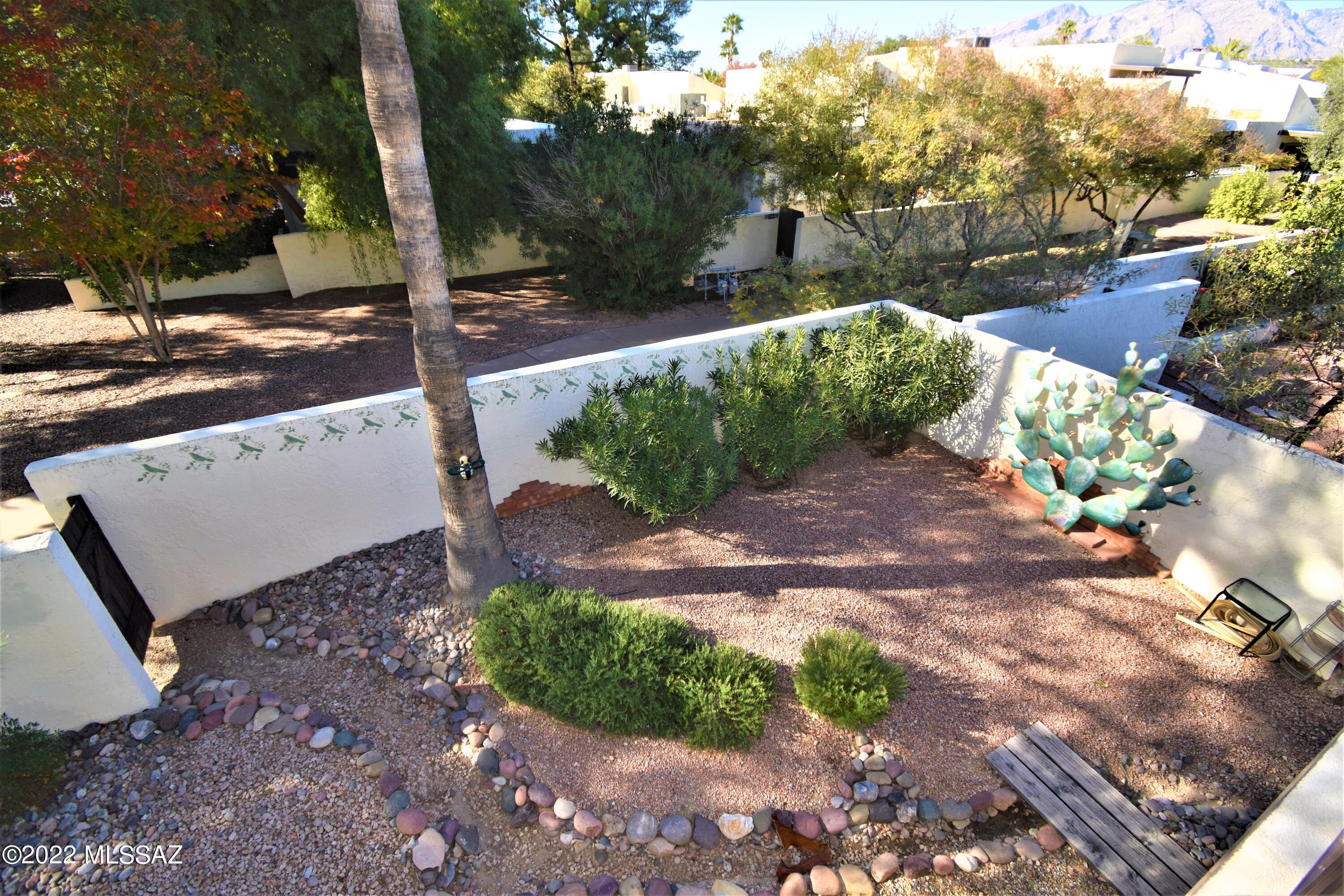 Villa Del Rio (1-148) - Residential