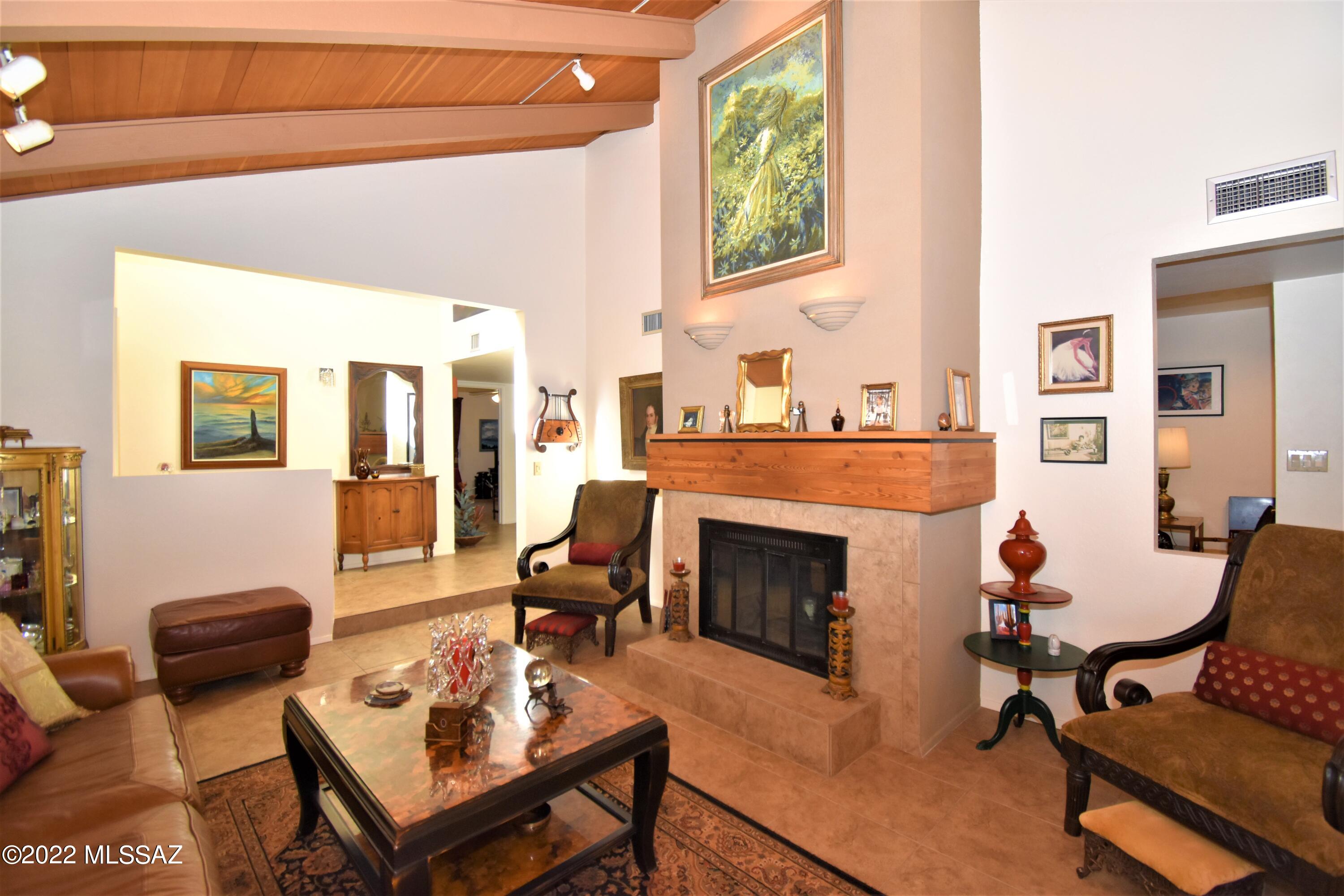 Villa Del Rio (1-148) - Residential