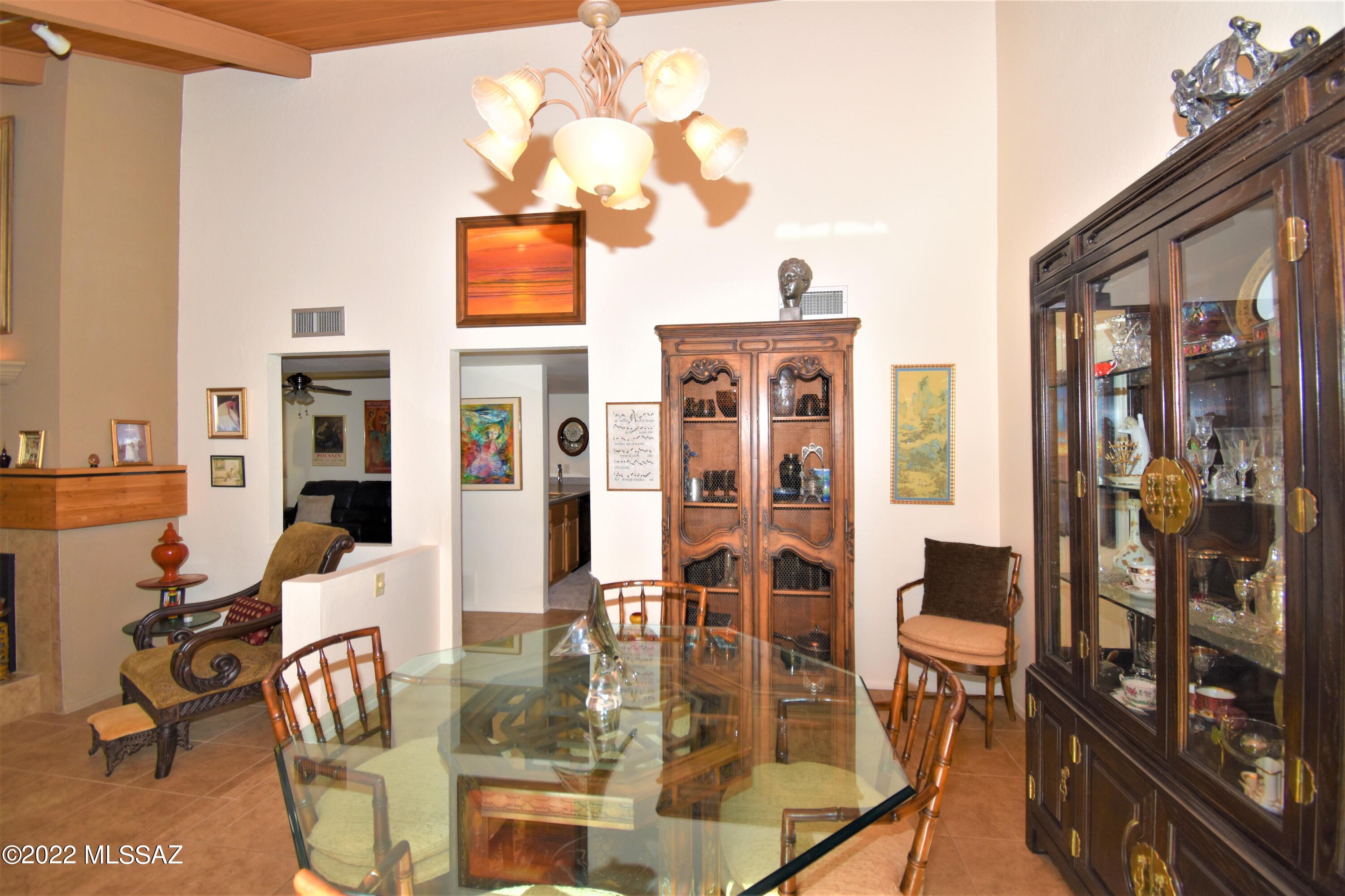 Villa Del Rio (1-148) - Residential
