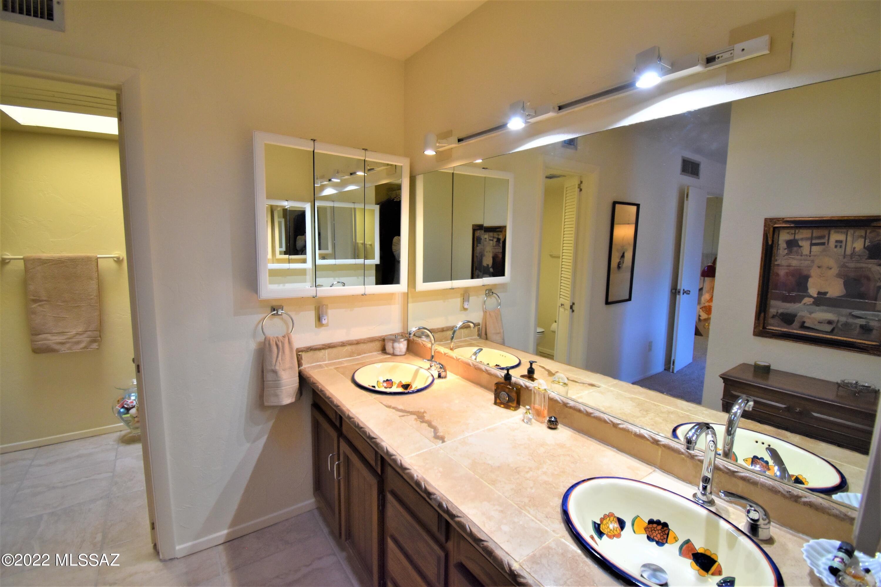 Villa Del Rio (1-148) - Residential