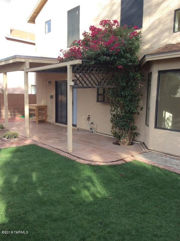 Country Club(1-221) - Residential