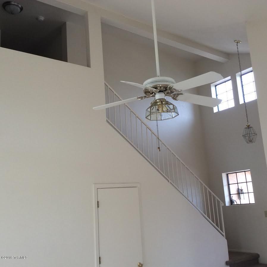 Country Club(1-221) - Residential