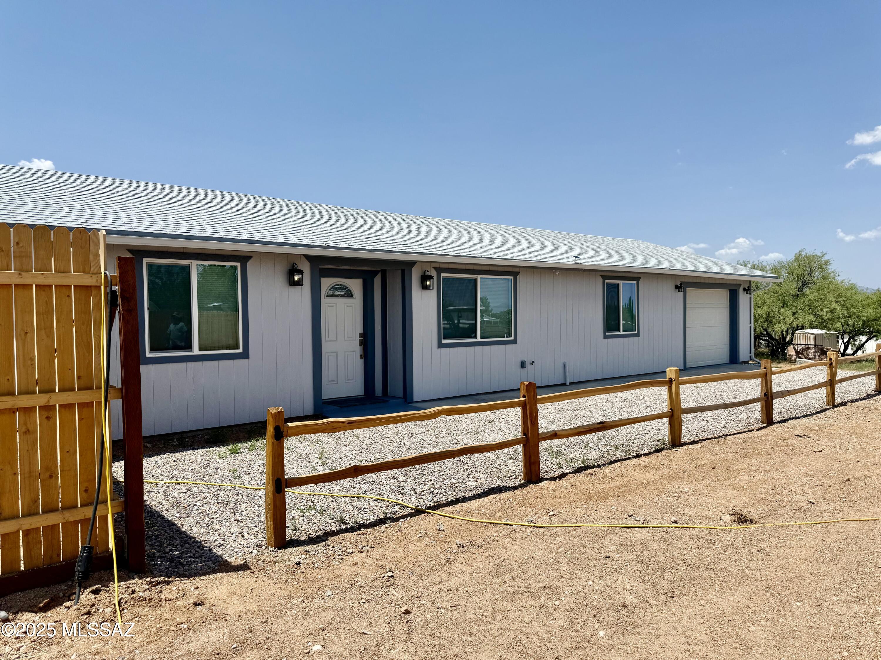 Mescal Lakes - Residential