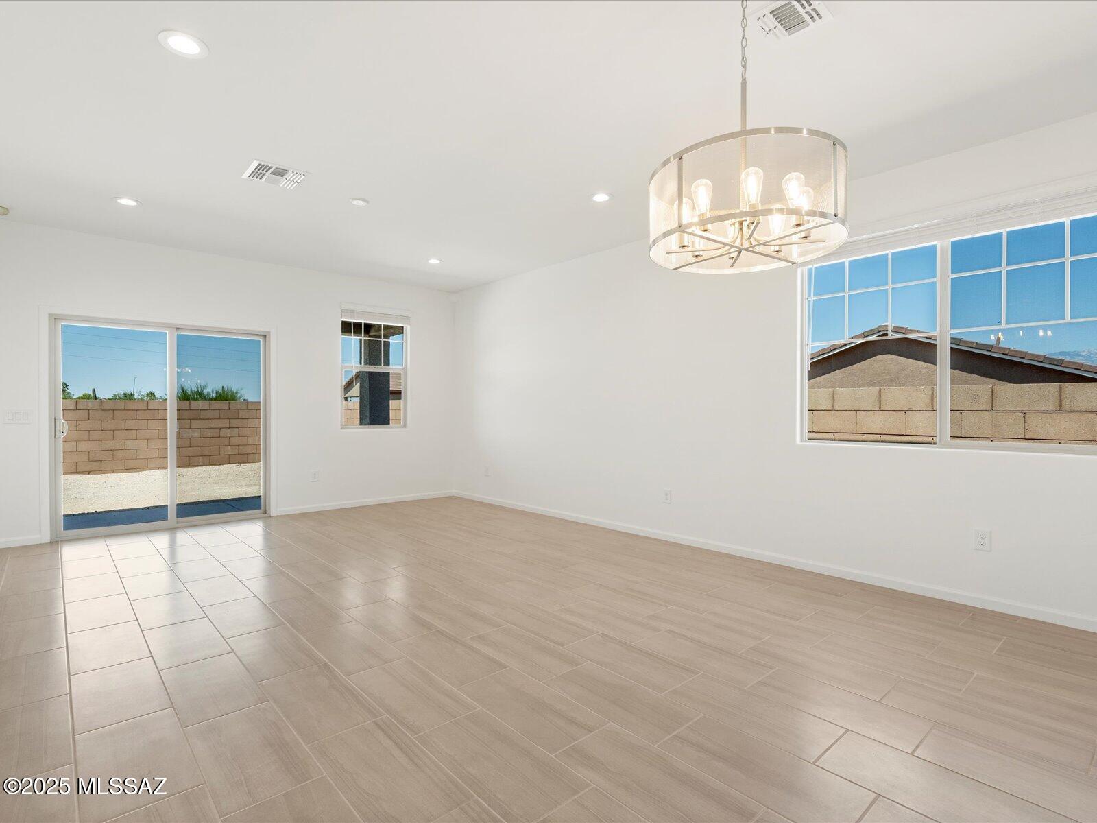 La Estancia De Tucson (1-330) - Residential