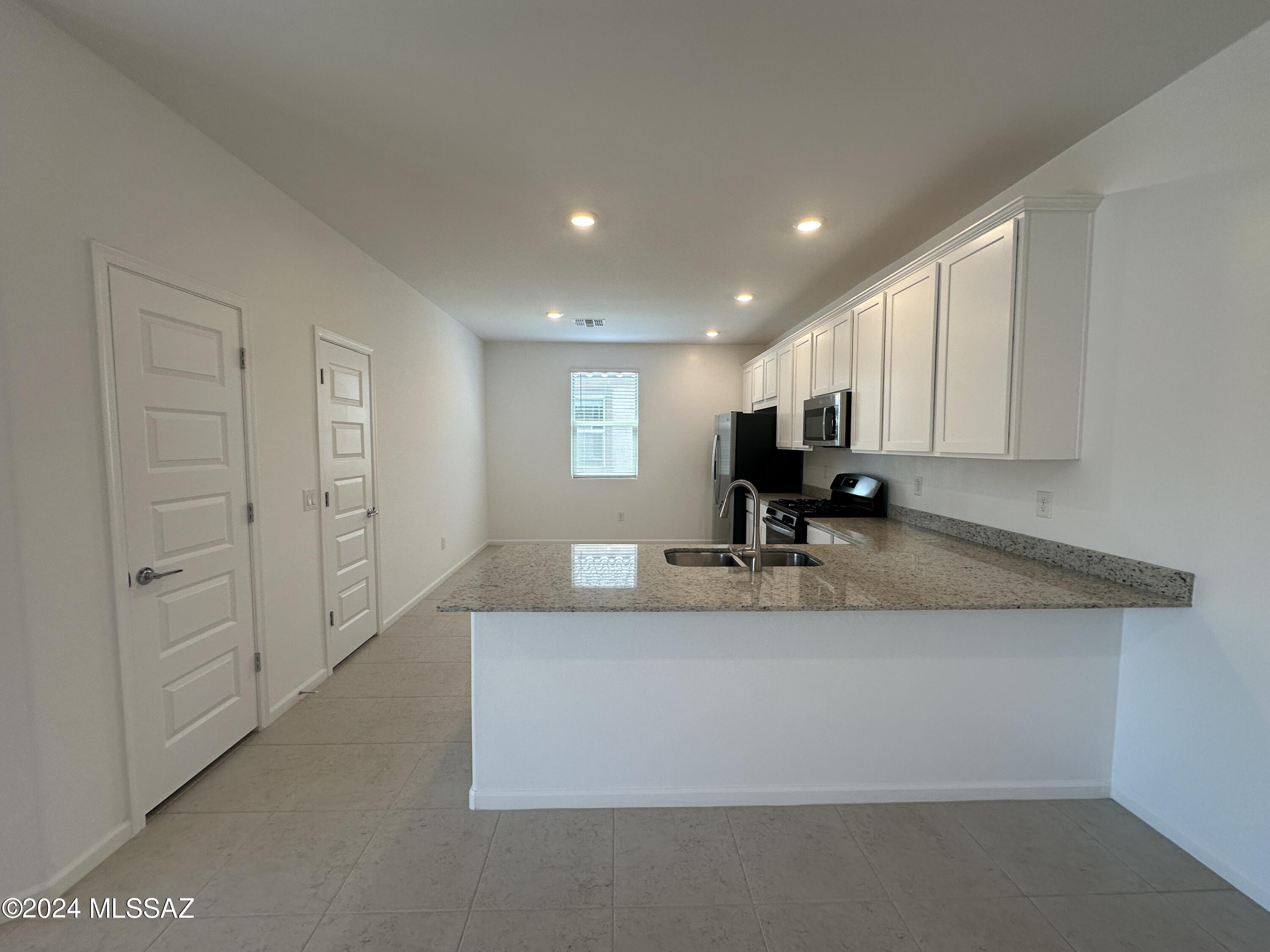 Gladden Farms BLK 30 - Residential Lease