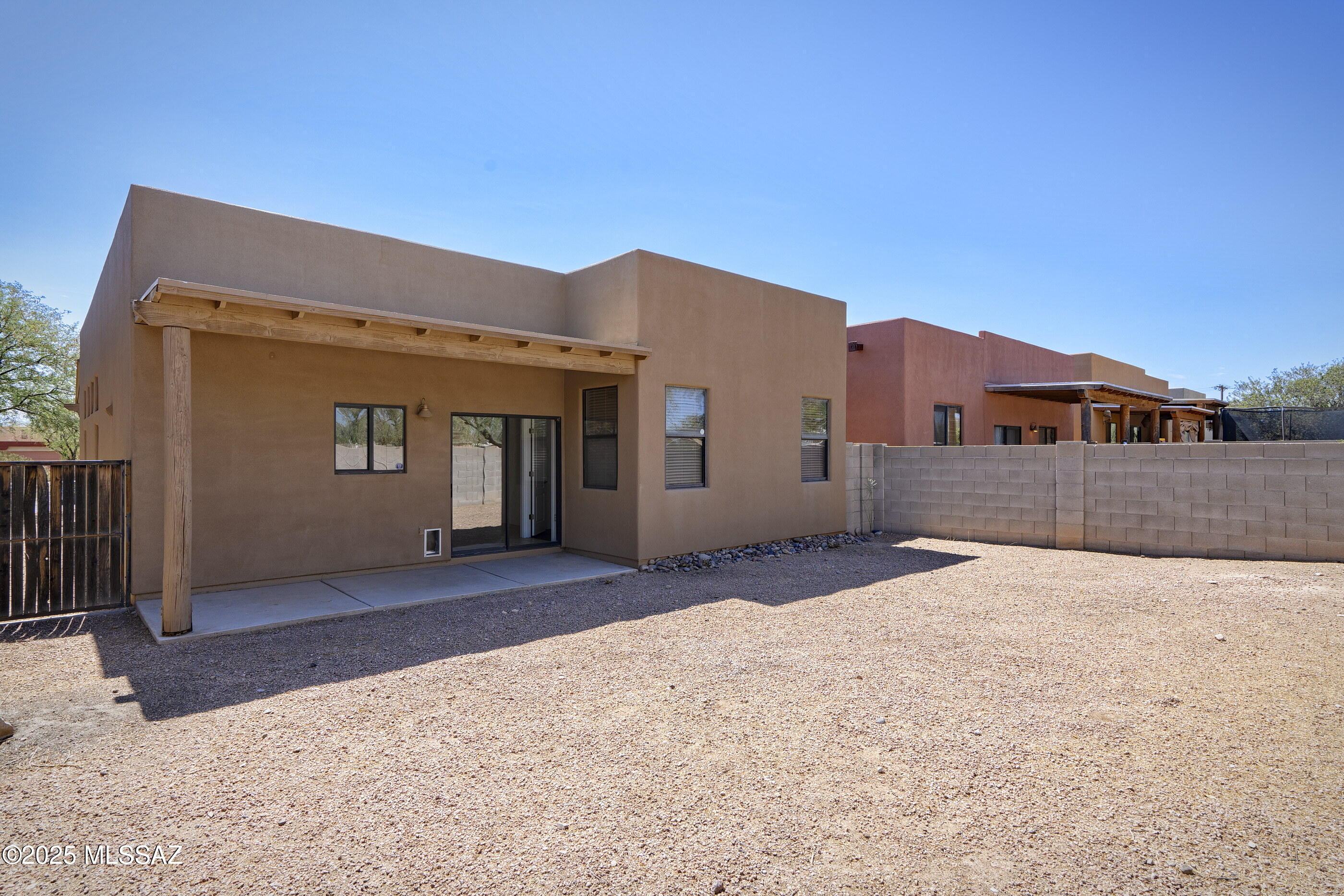 Paseo Estrella (1-104) - Residential