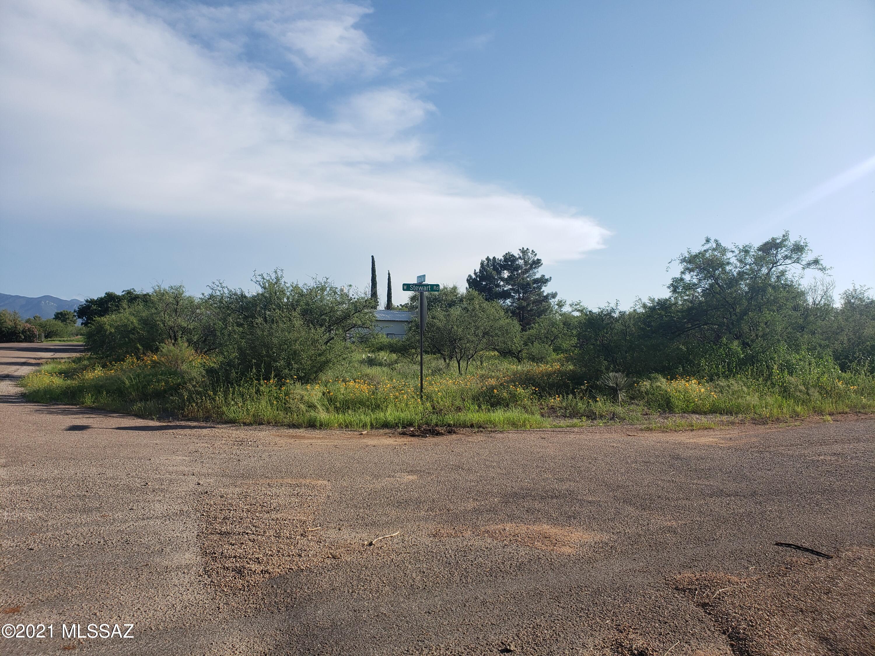 Mescal Lakes - Land