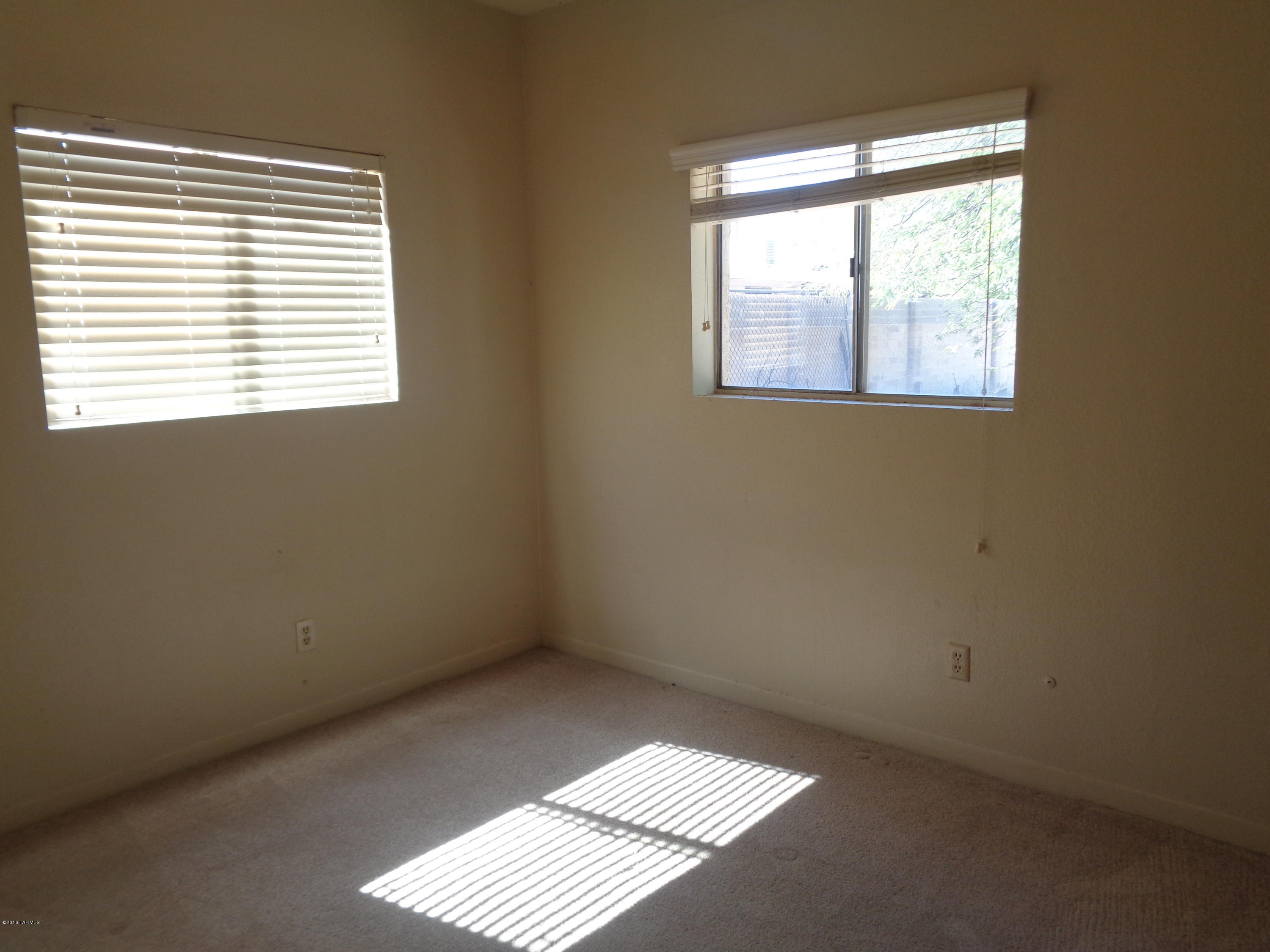 Granada Park - Residential