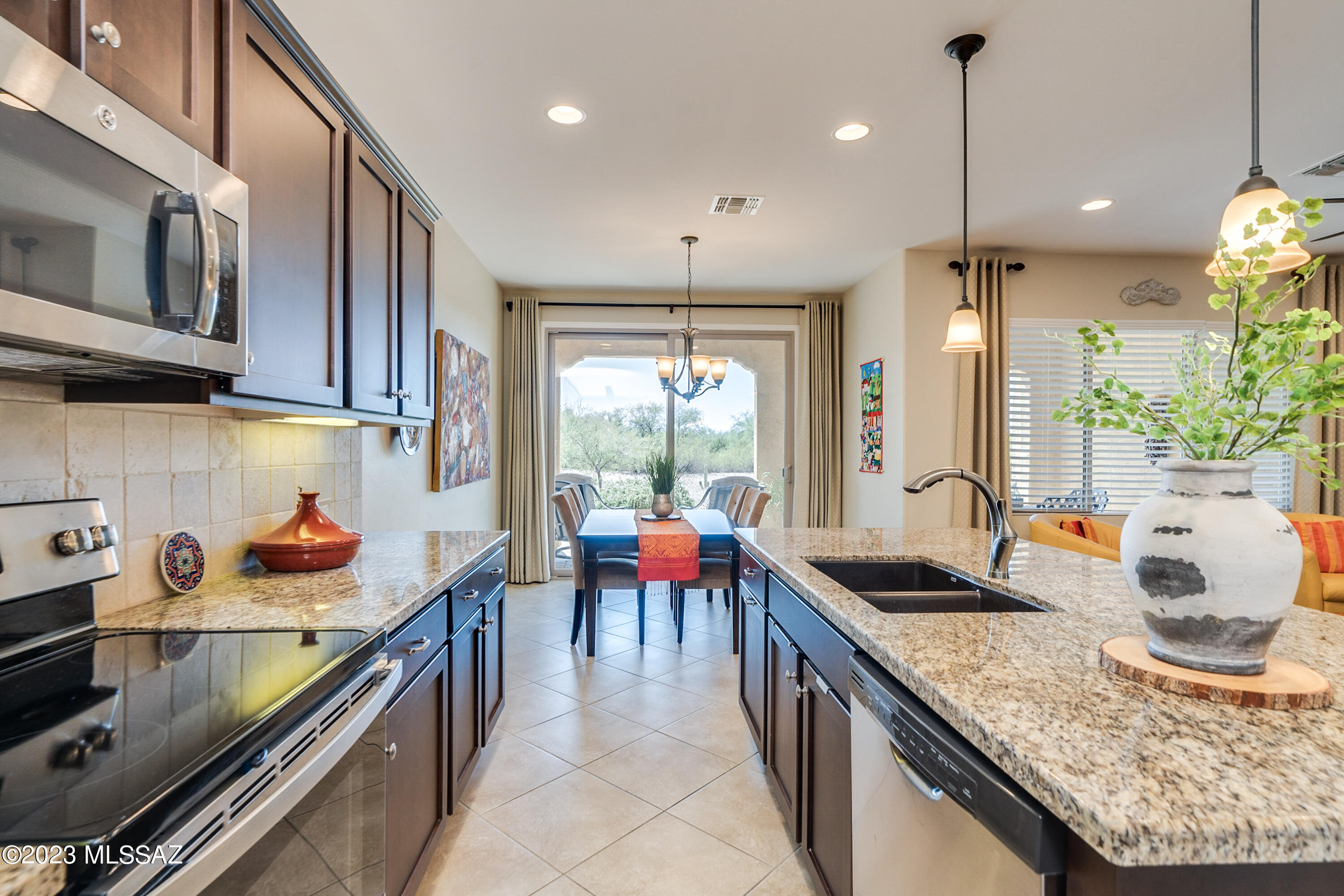 Quail Creek II Unit 33B SQ20161810746 - Residential