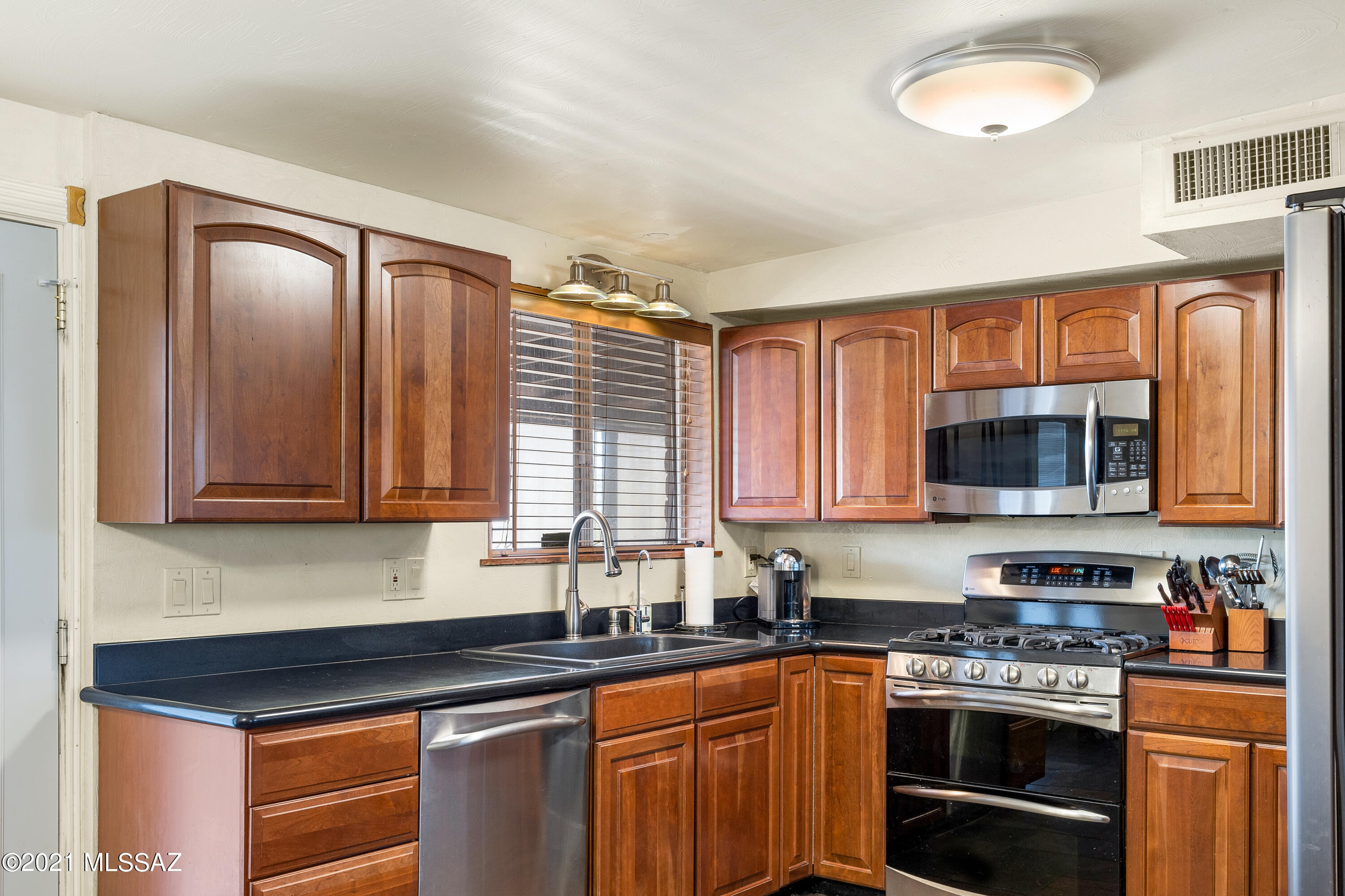 Rancho Catalina(107-221) - Residential
