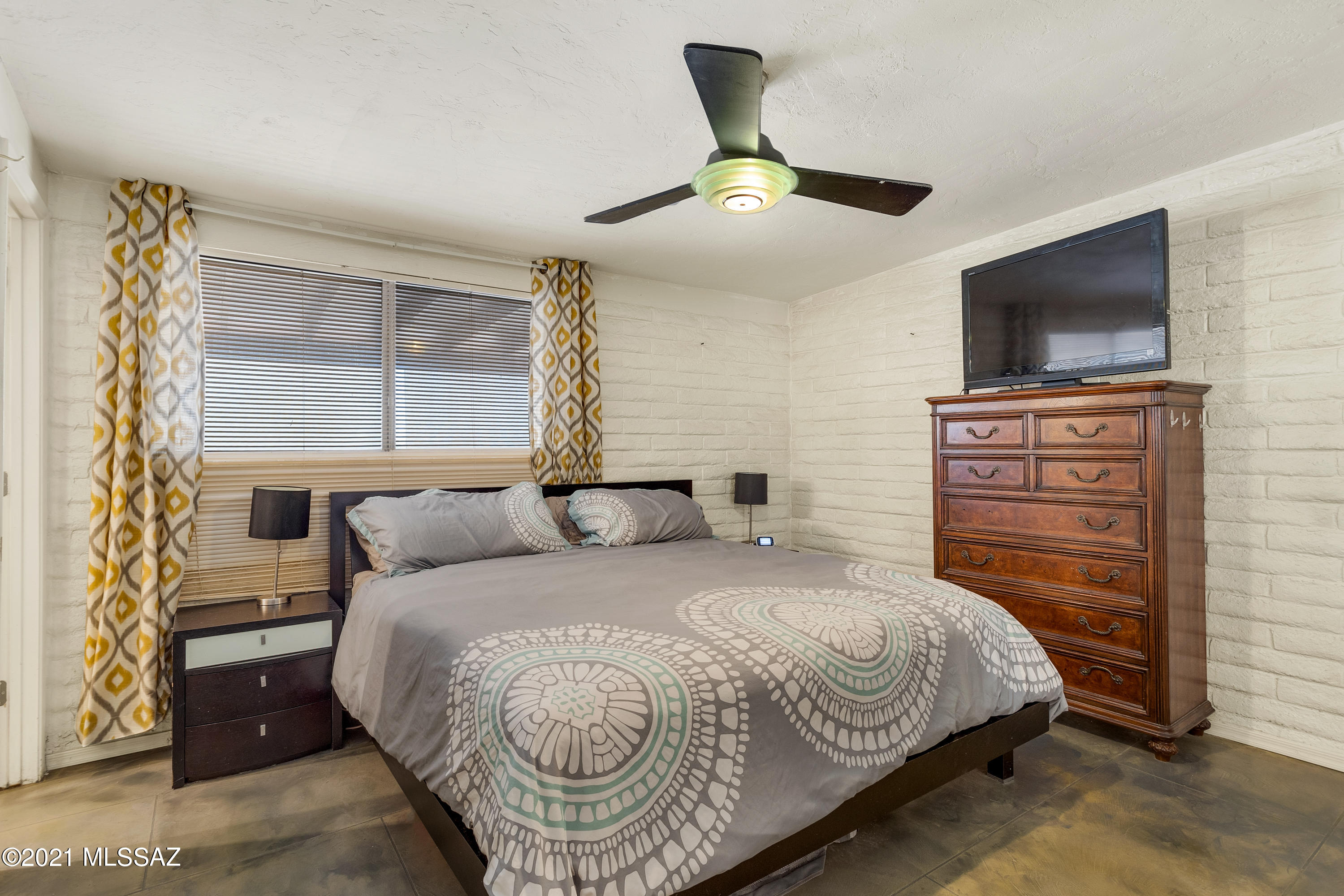 Rancho Catalina(107-221) - Residential