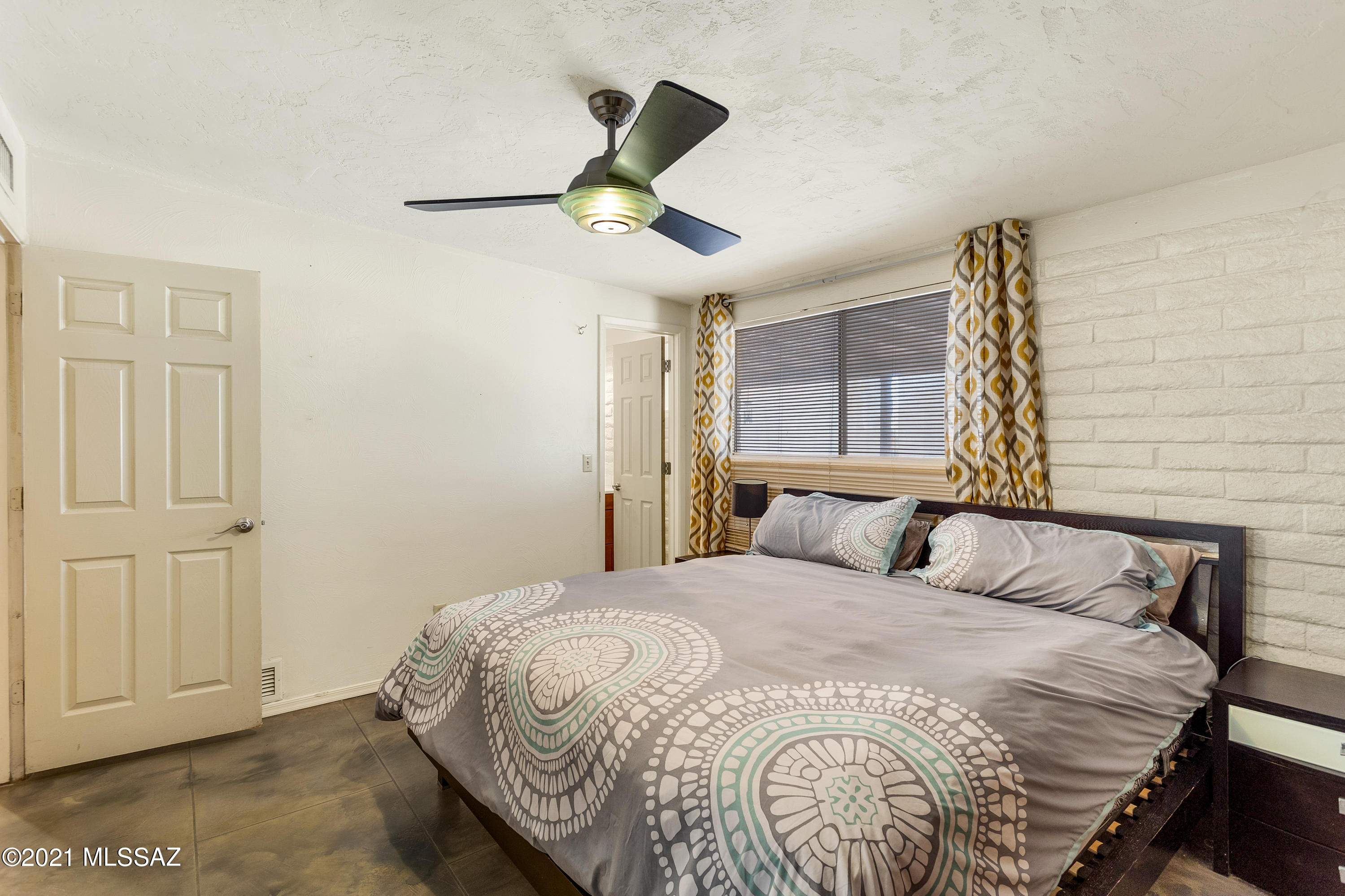 Rancho Catalina(107-221) - Residential