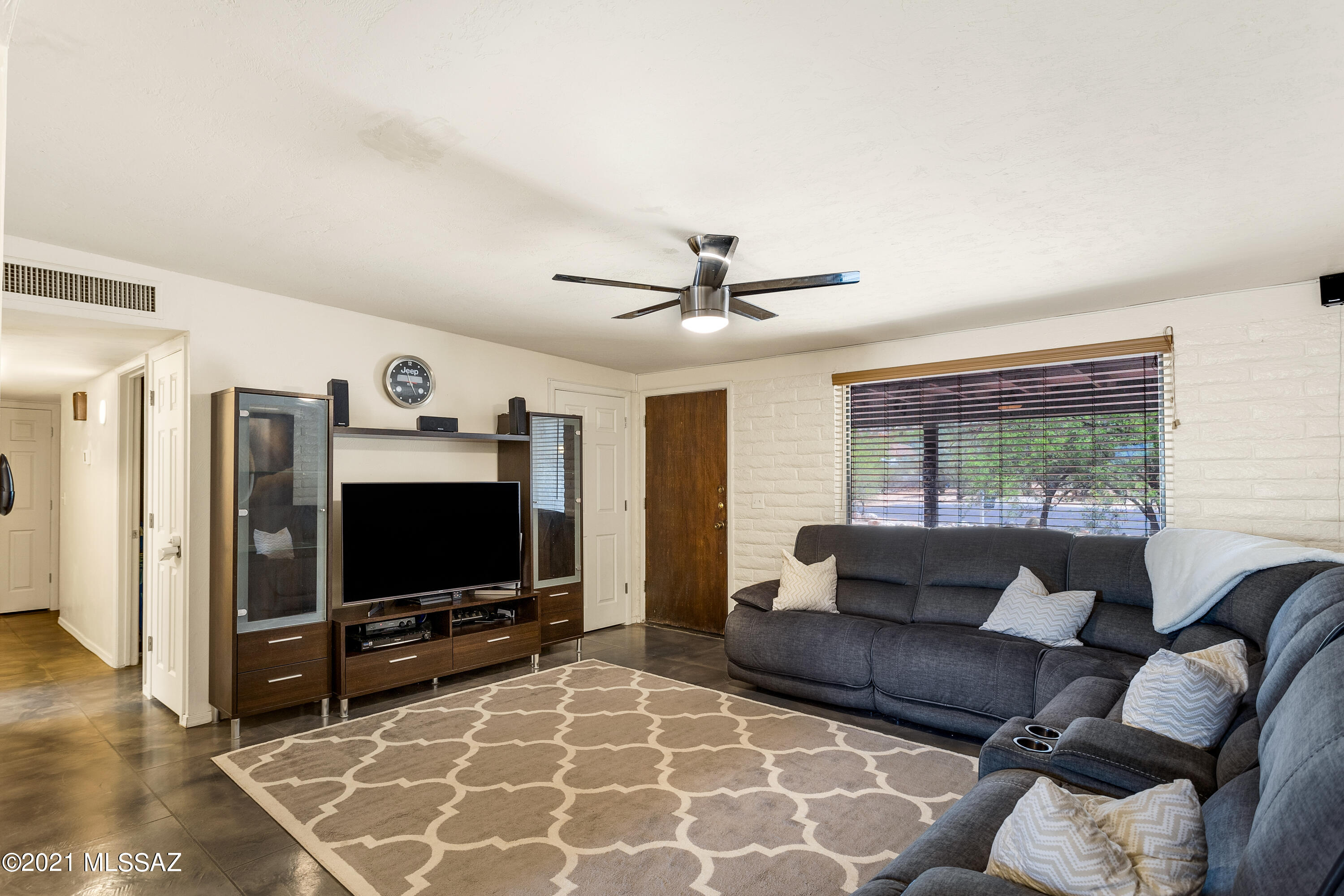 Rancho Catalina(107-221) - Residential