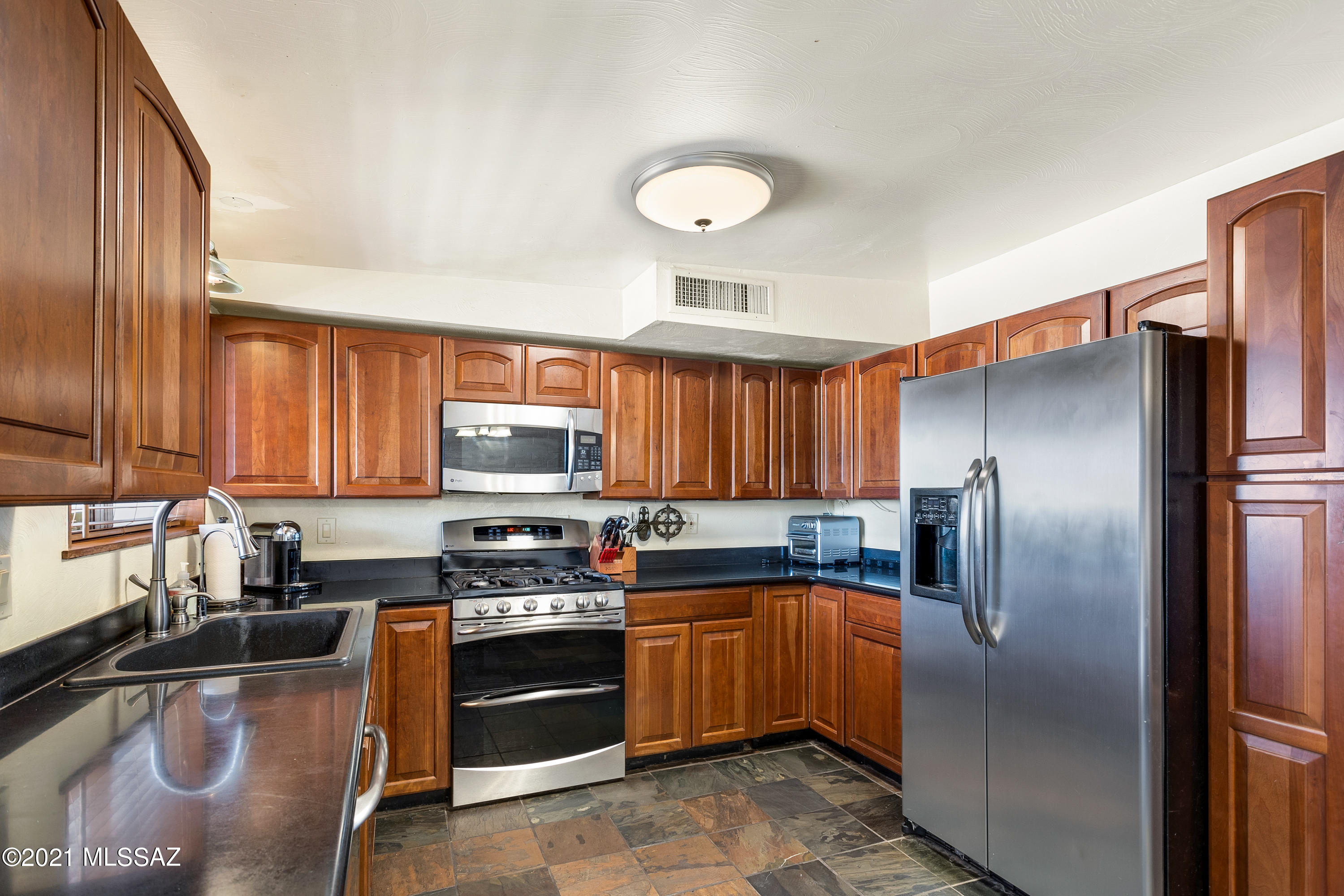 Rancho Catalina(107-221) - Residential