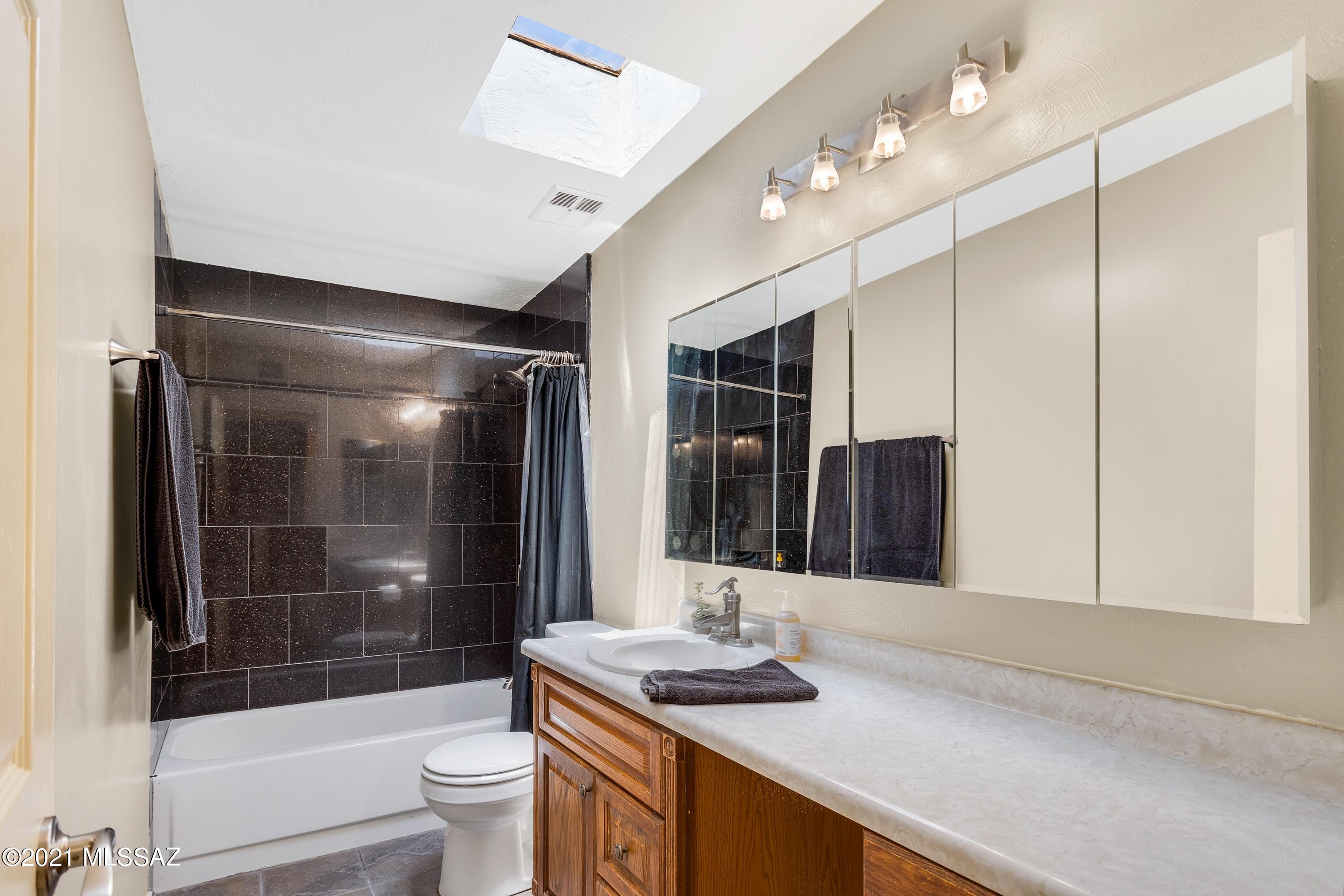 Rancho Catalina(107-221) - Residential