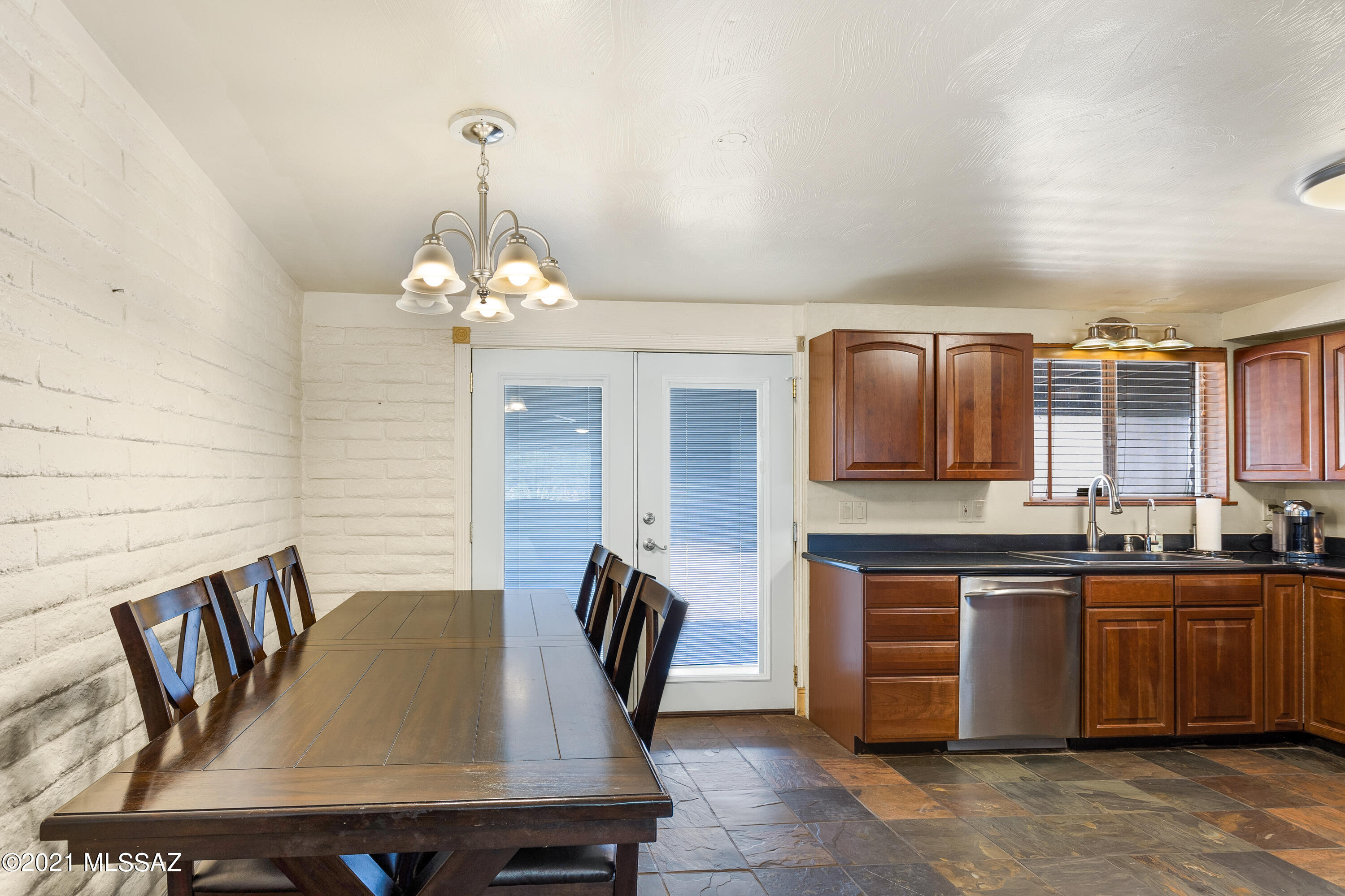 Rancho Catalina(107-221) - Residential