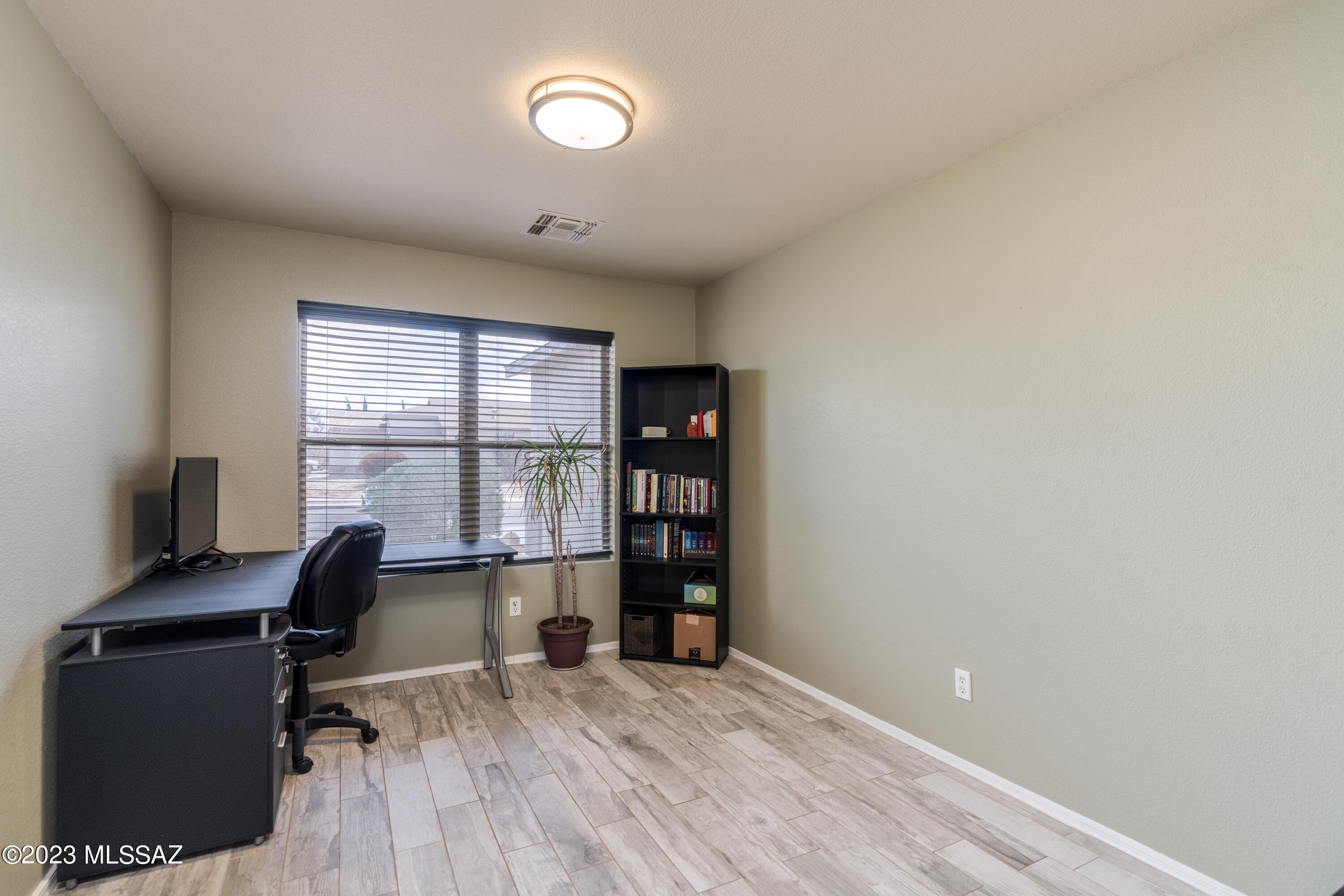 Pantano Heights (1-123) - Residential