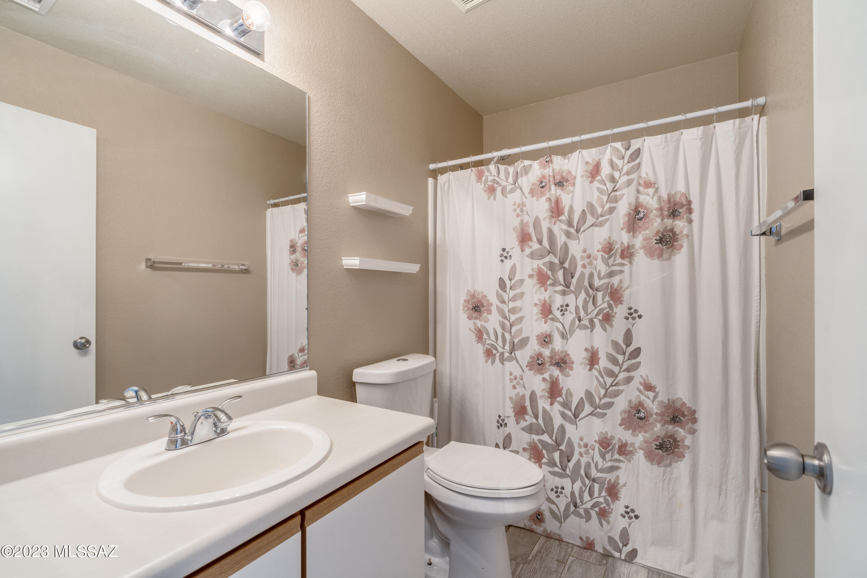 Pantano Heights (1-123) - Residential