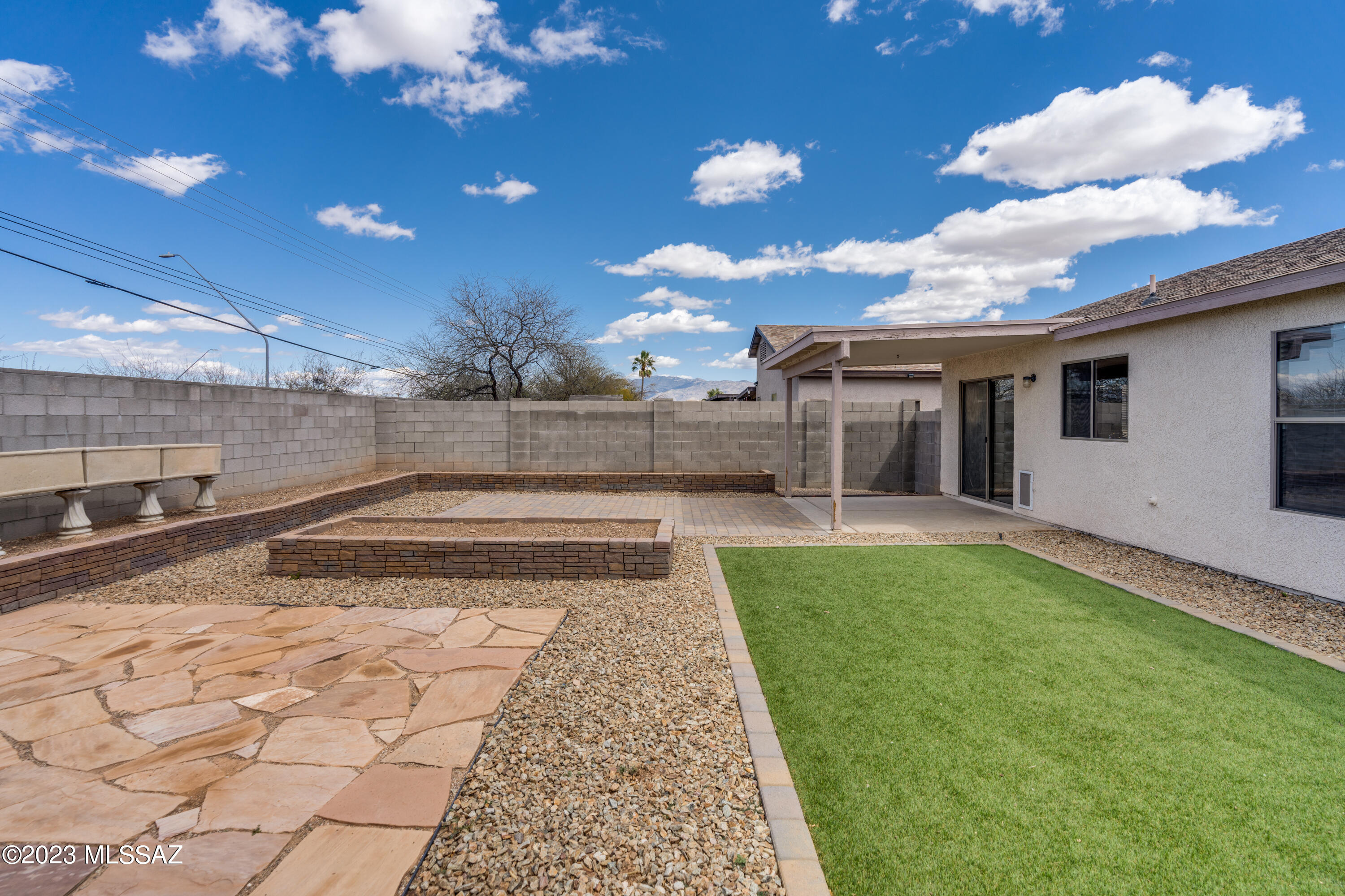 Pantano Heights (1-123) - Residential