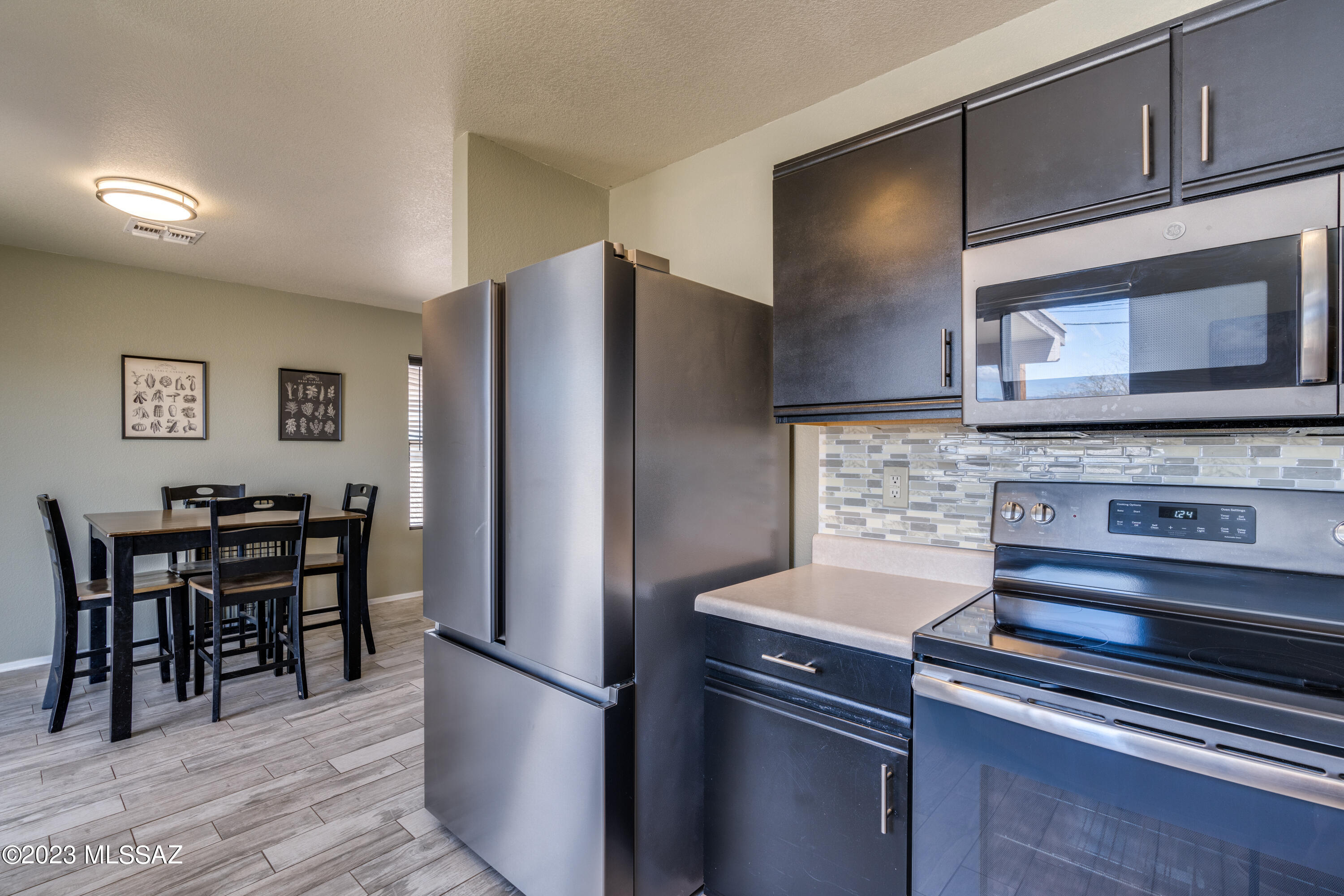 Pantano Heights (1-123) - Residential