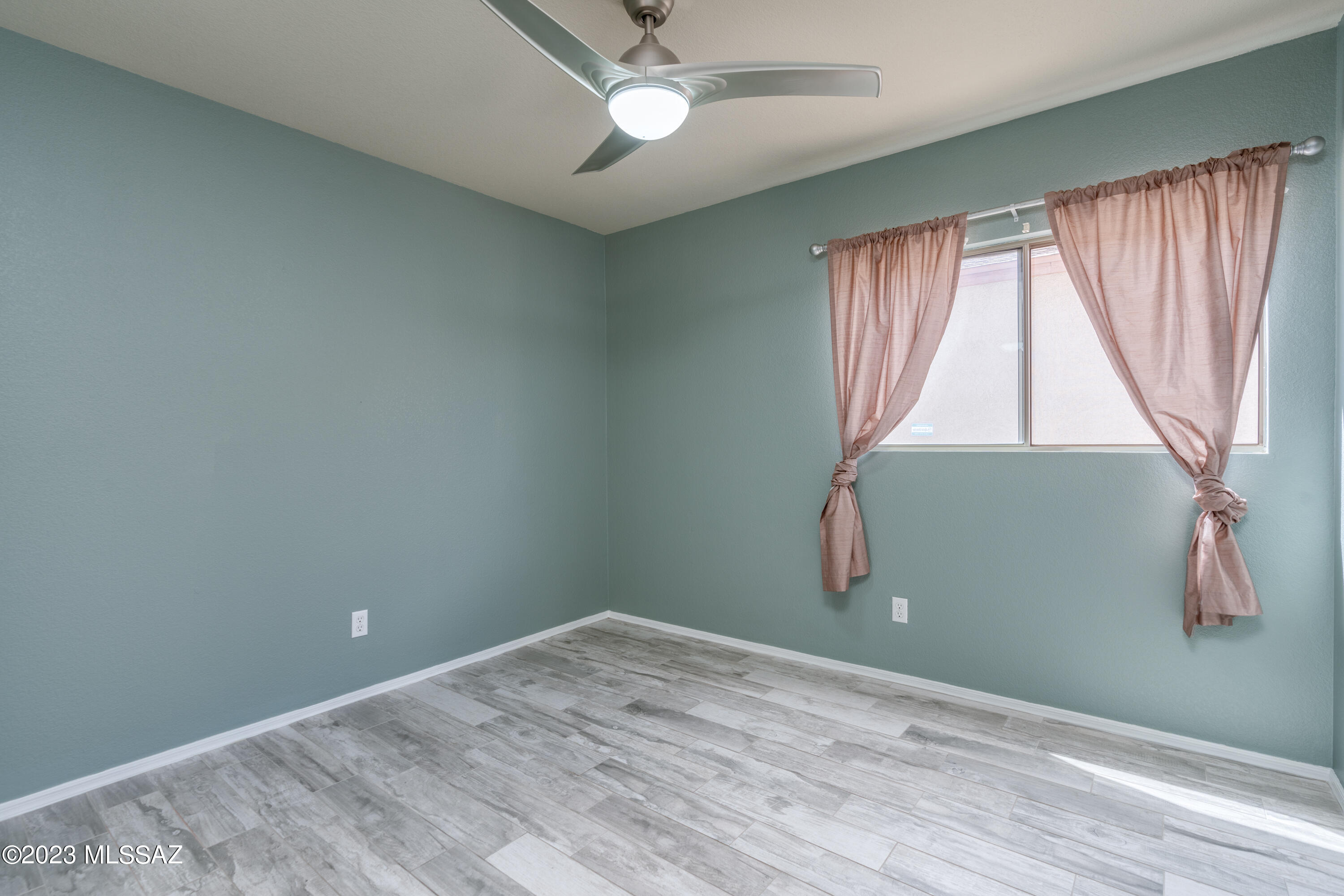Pantano Heights (1-123) - Residential