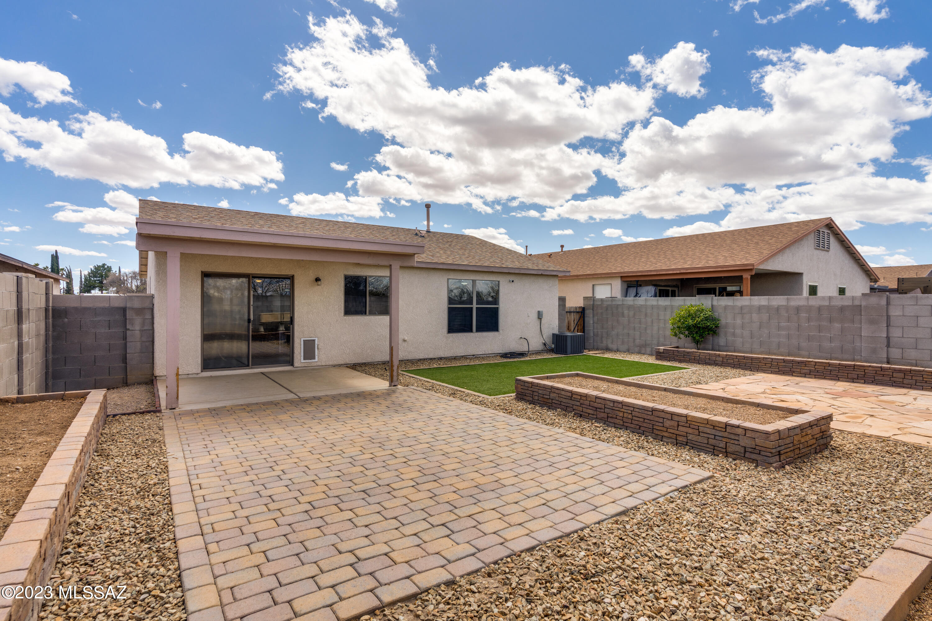 Pantano Heights (1-123) - Residential