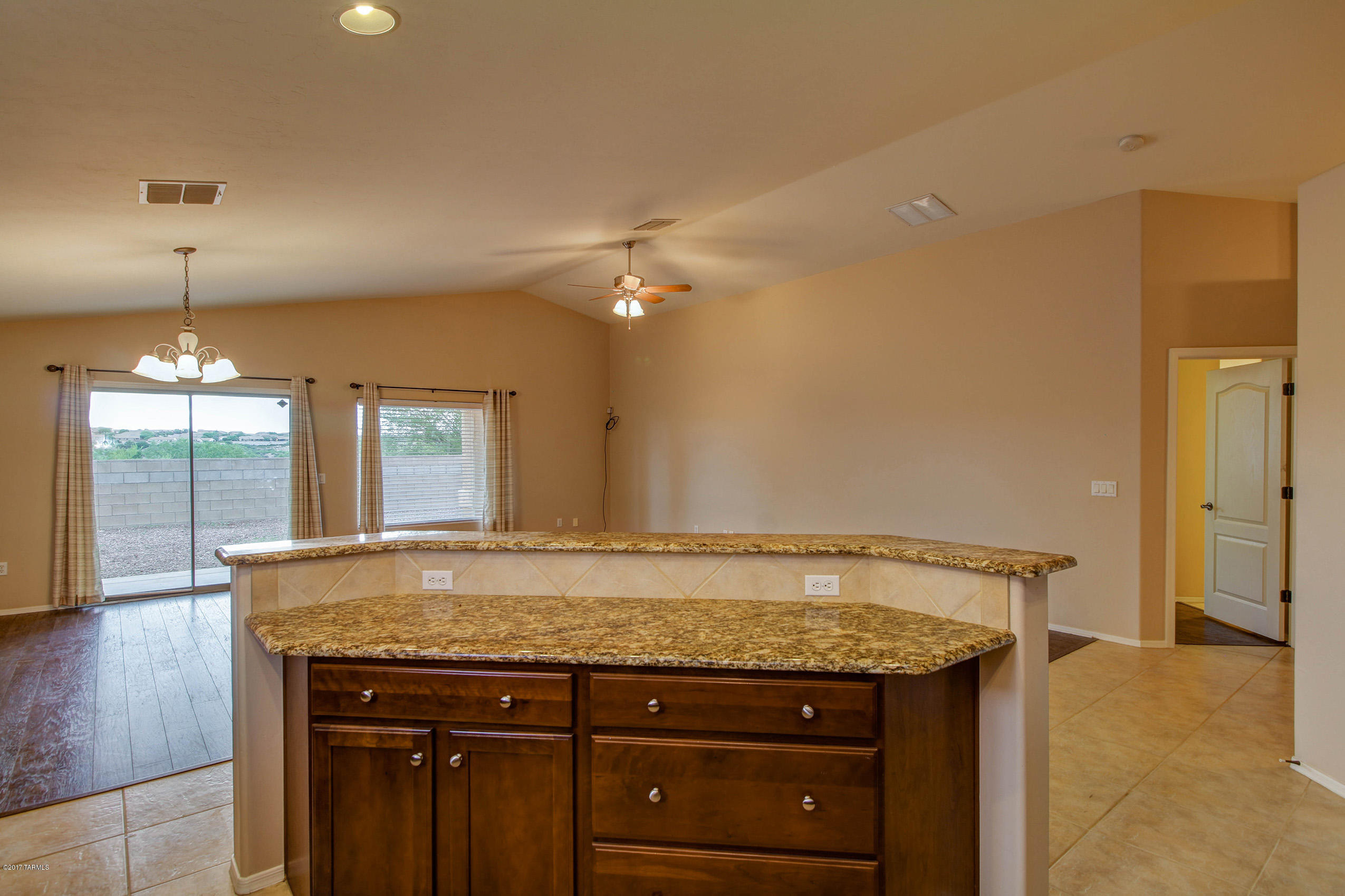 Rancho Del Lago (1-100) - Residential Lease
