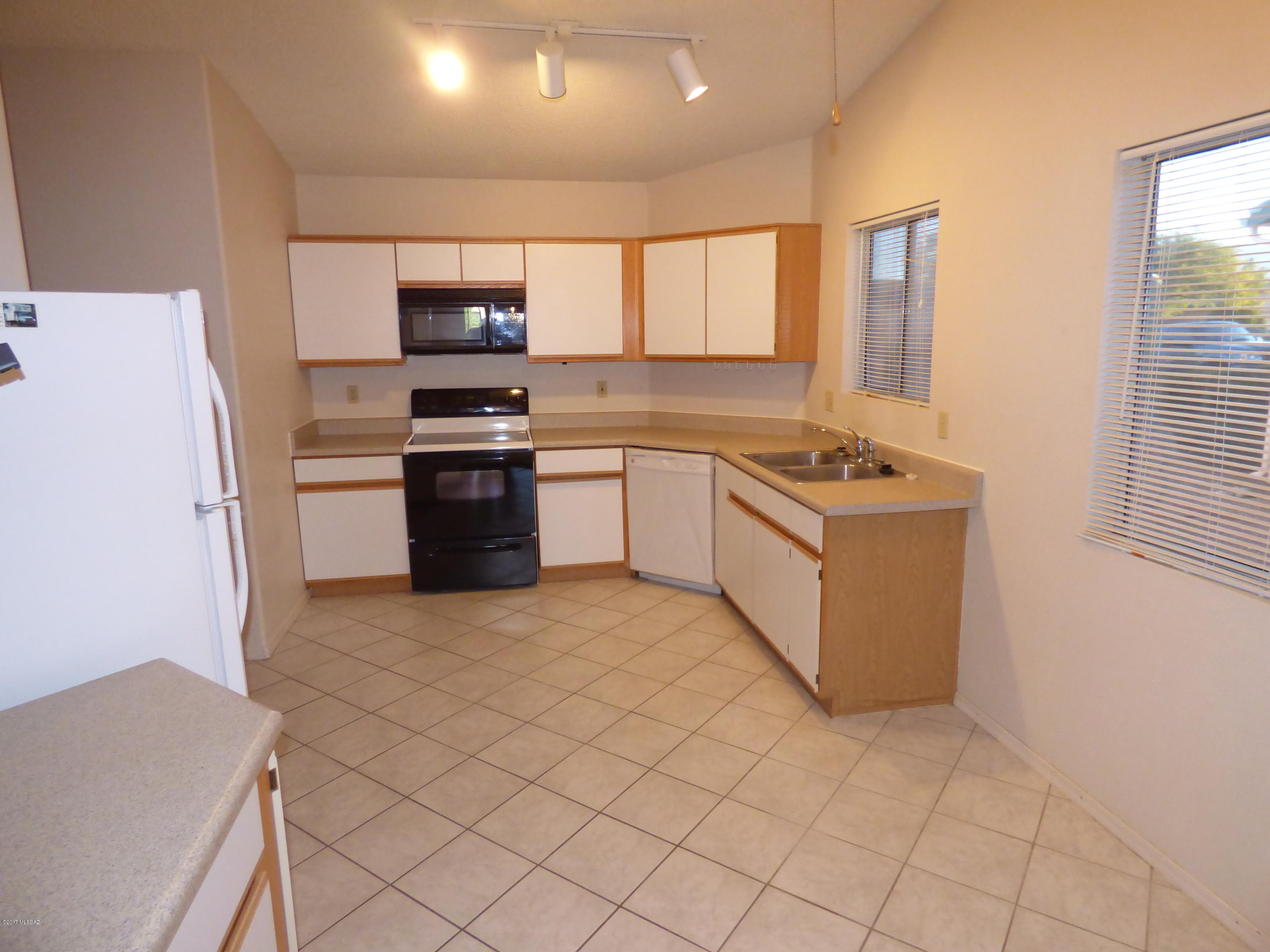 Fairway Groves At Wingate - Residential Lease