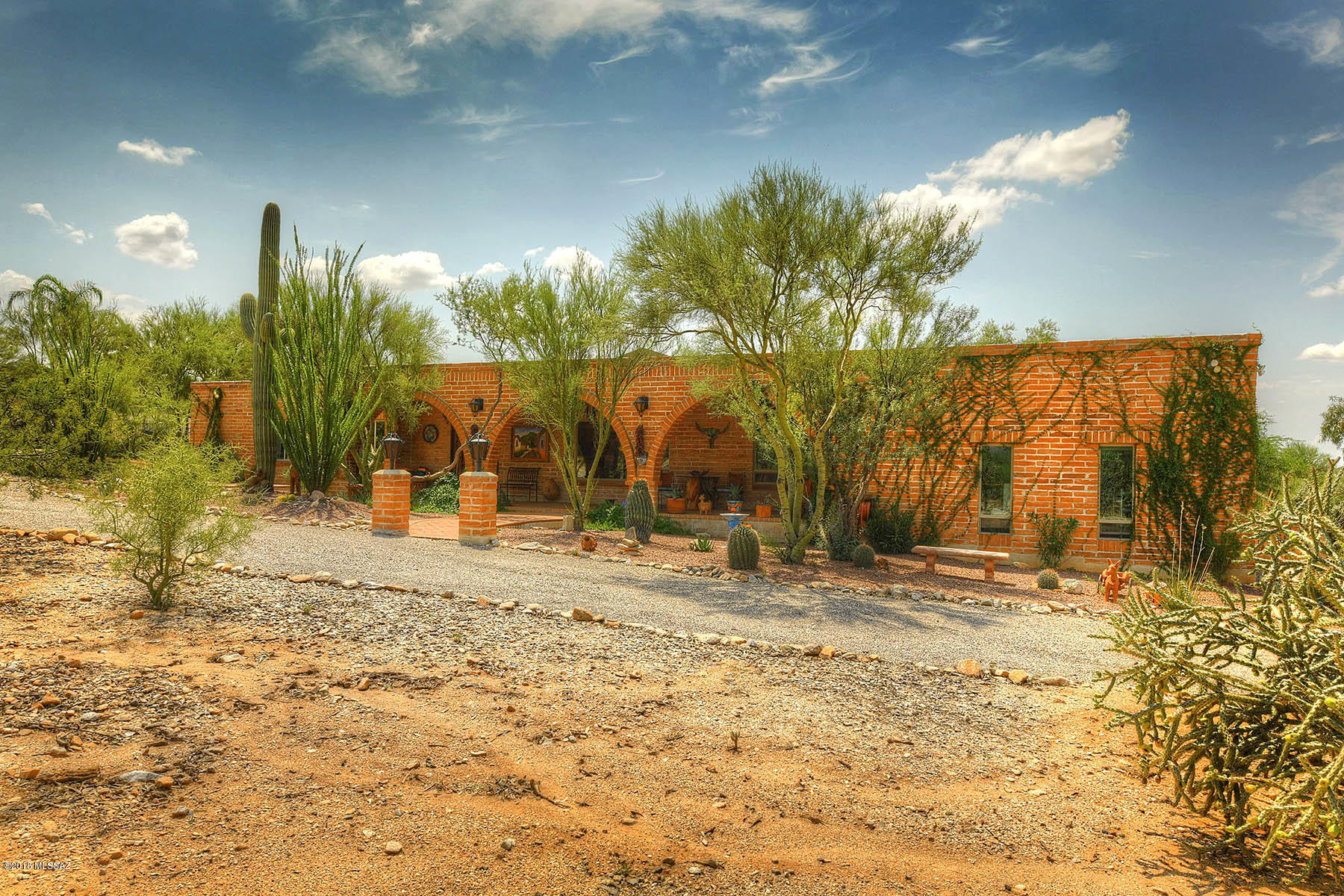 Tanque Verde Vista (1-26) - Residential
