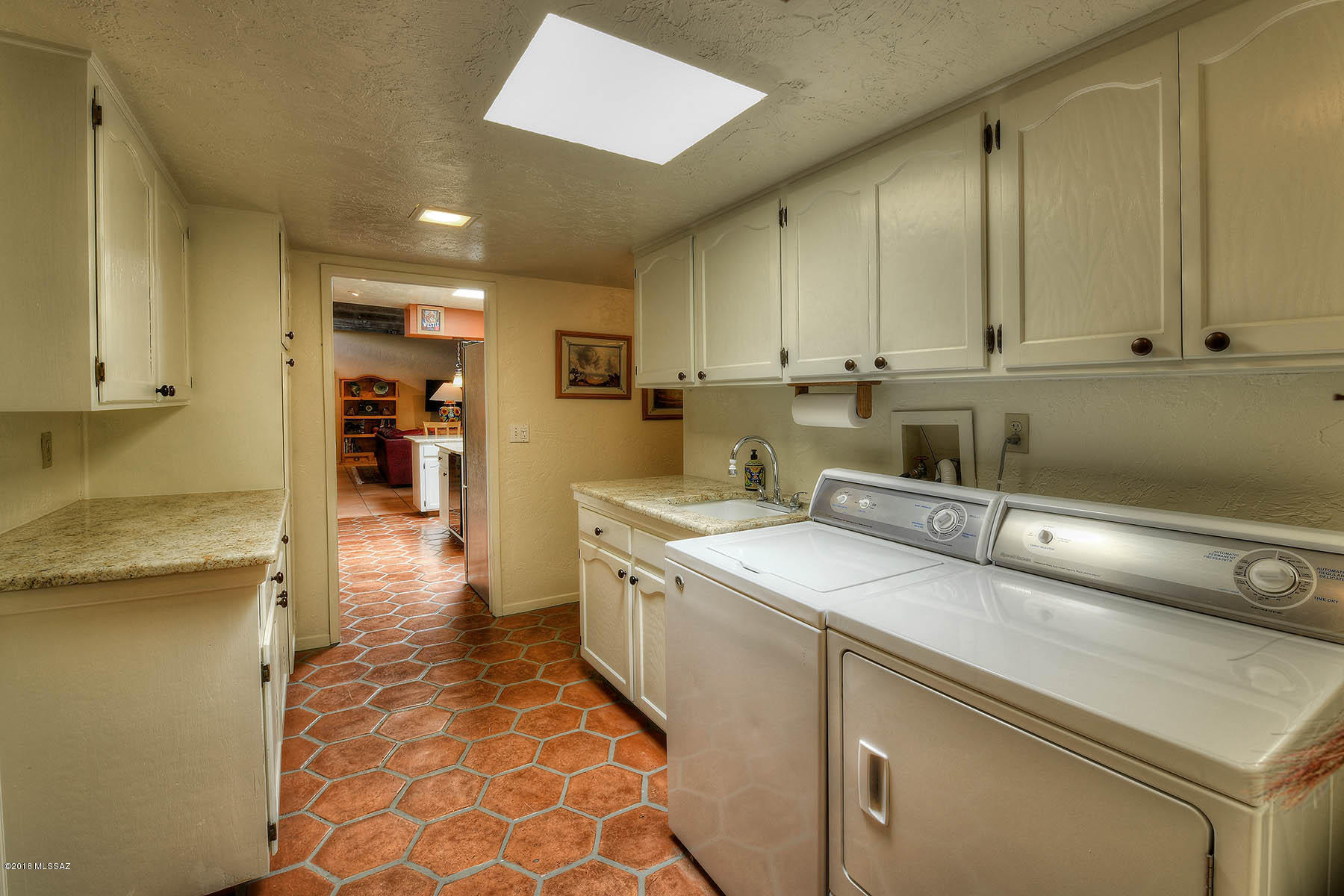 Tanque Verde Vista (1-26) - Residential
