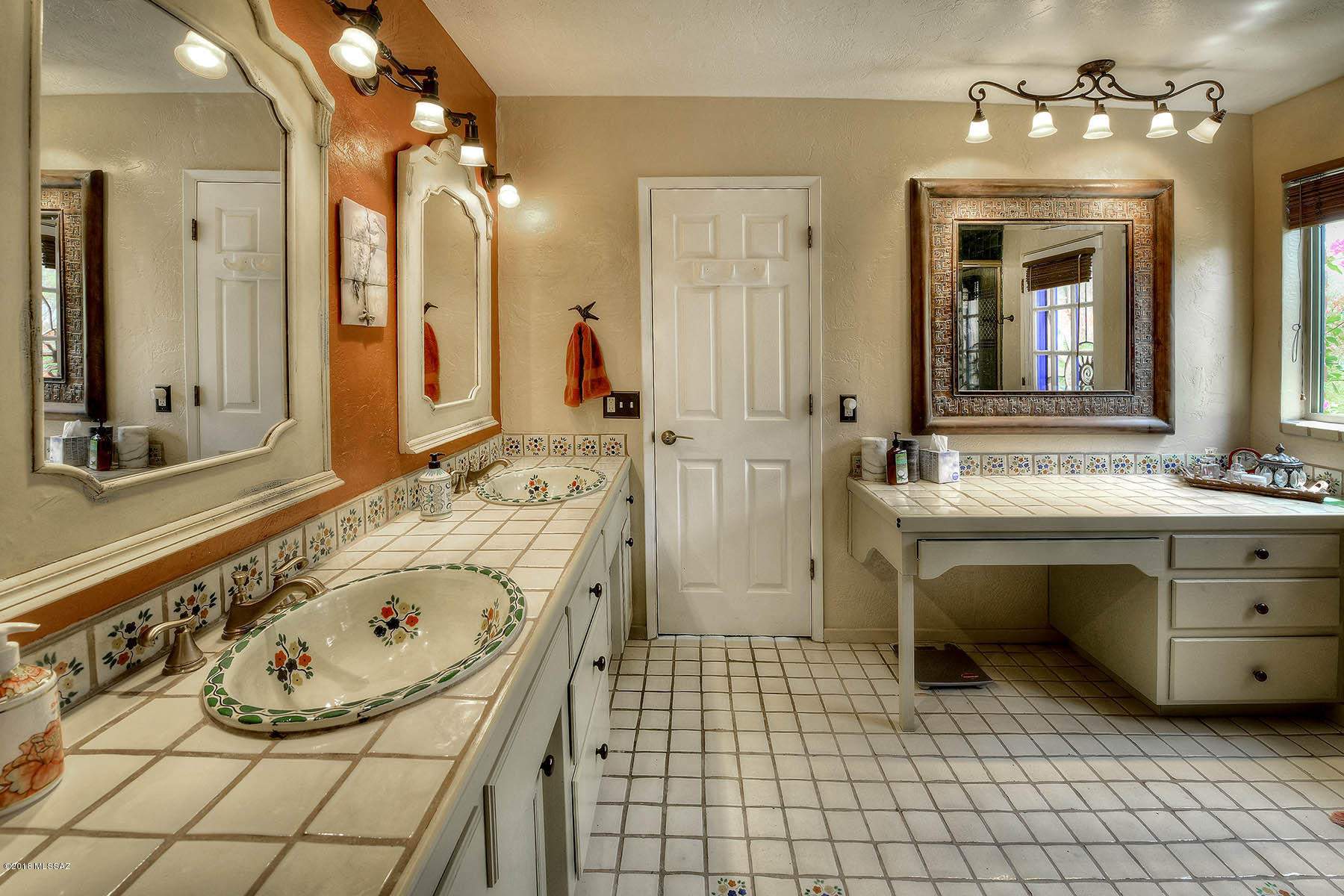 Tanque Verde Vista (1-26) - Residential