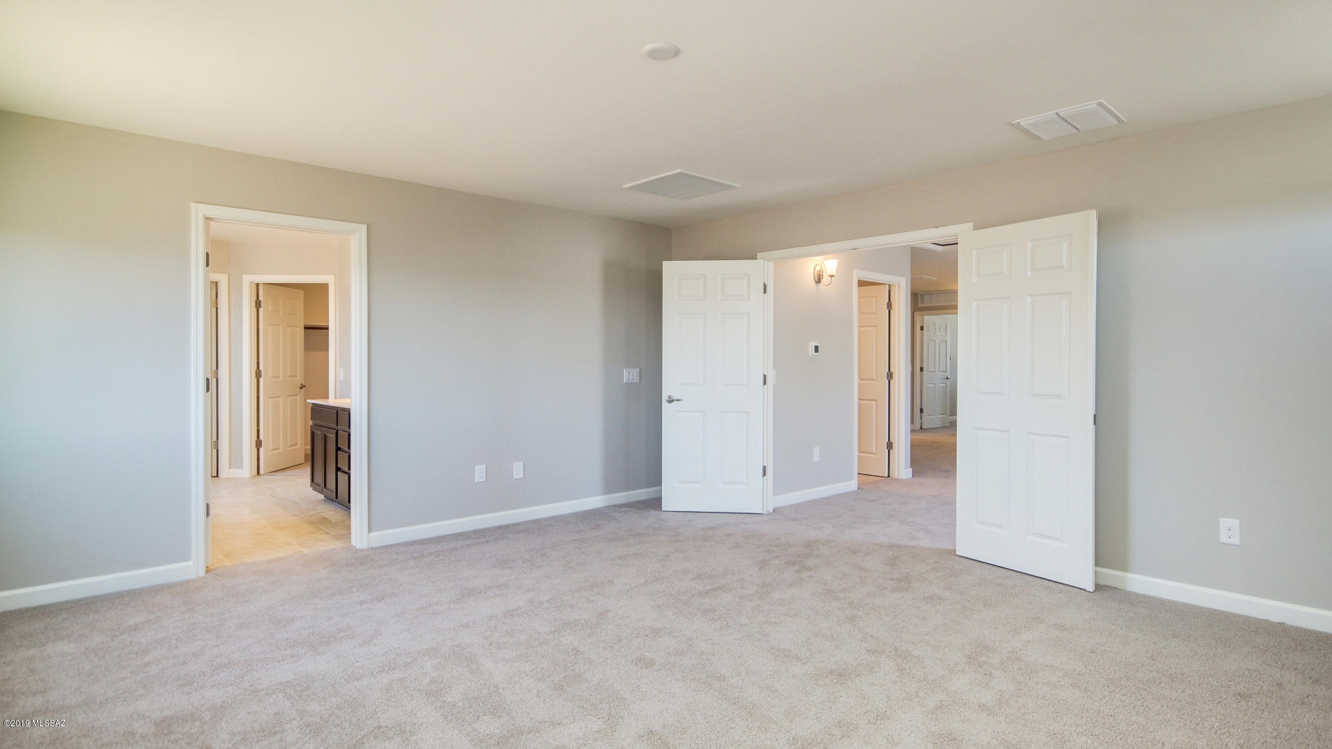 Vista Del Lago Norte SQ20140780198 - Residential