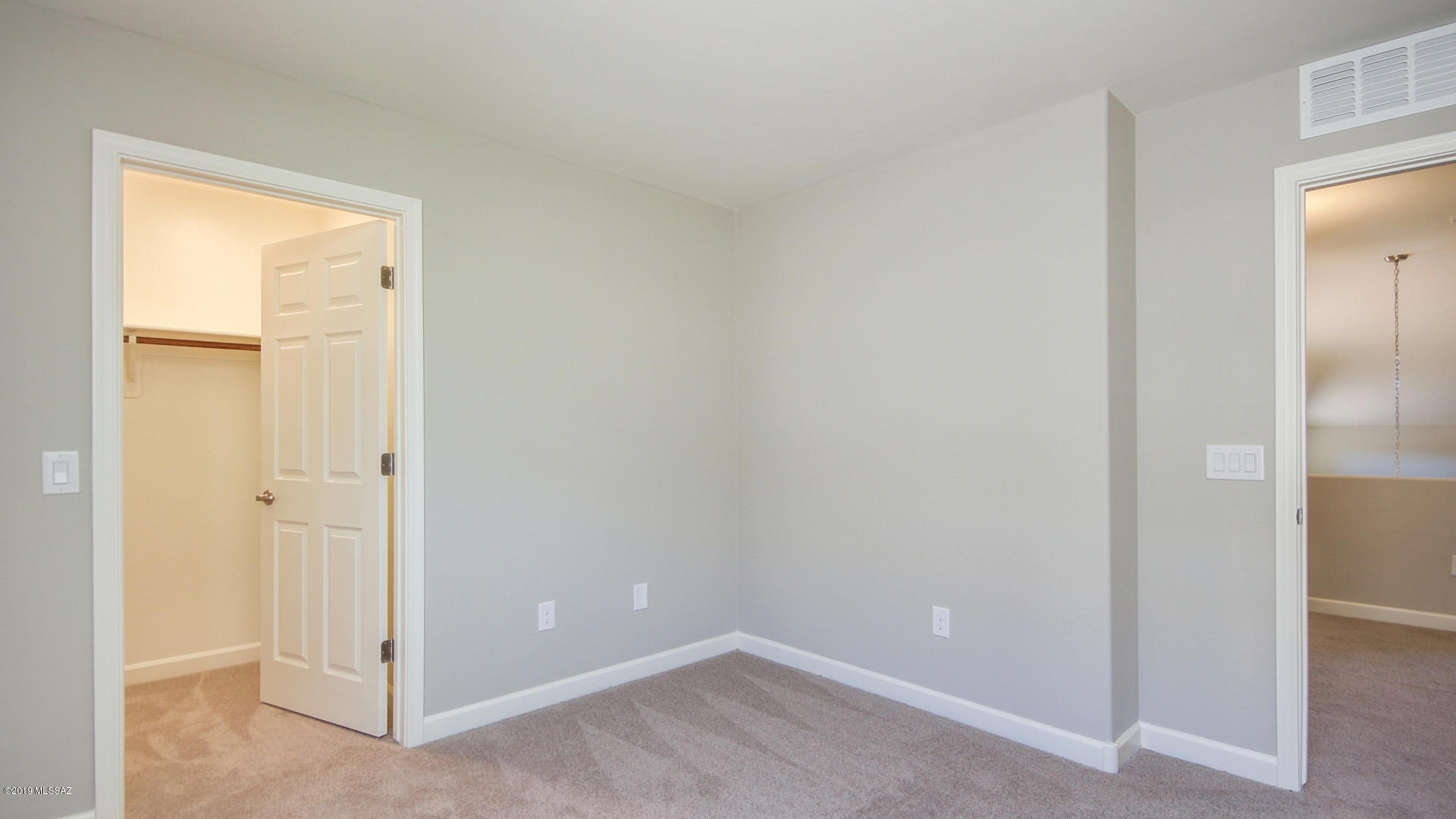 Vista Del Lago Norte SQ20140780198 - Residential
