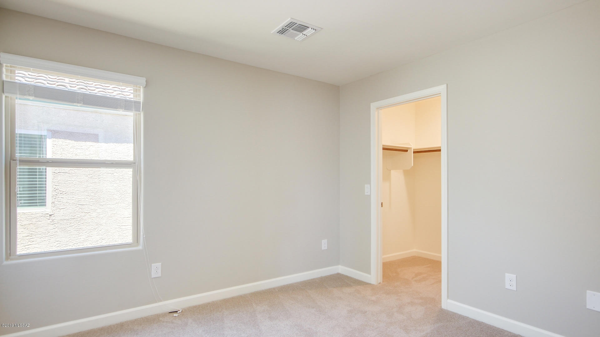 Vista Del Lago Norte SQ20140780198 - Residential