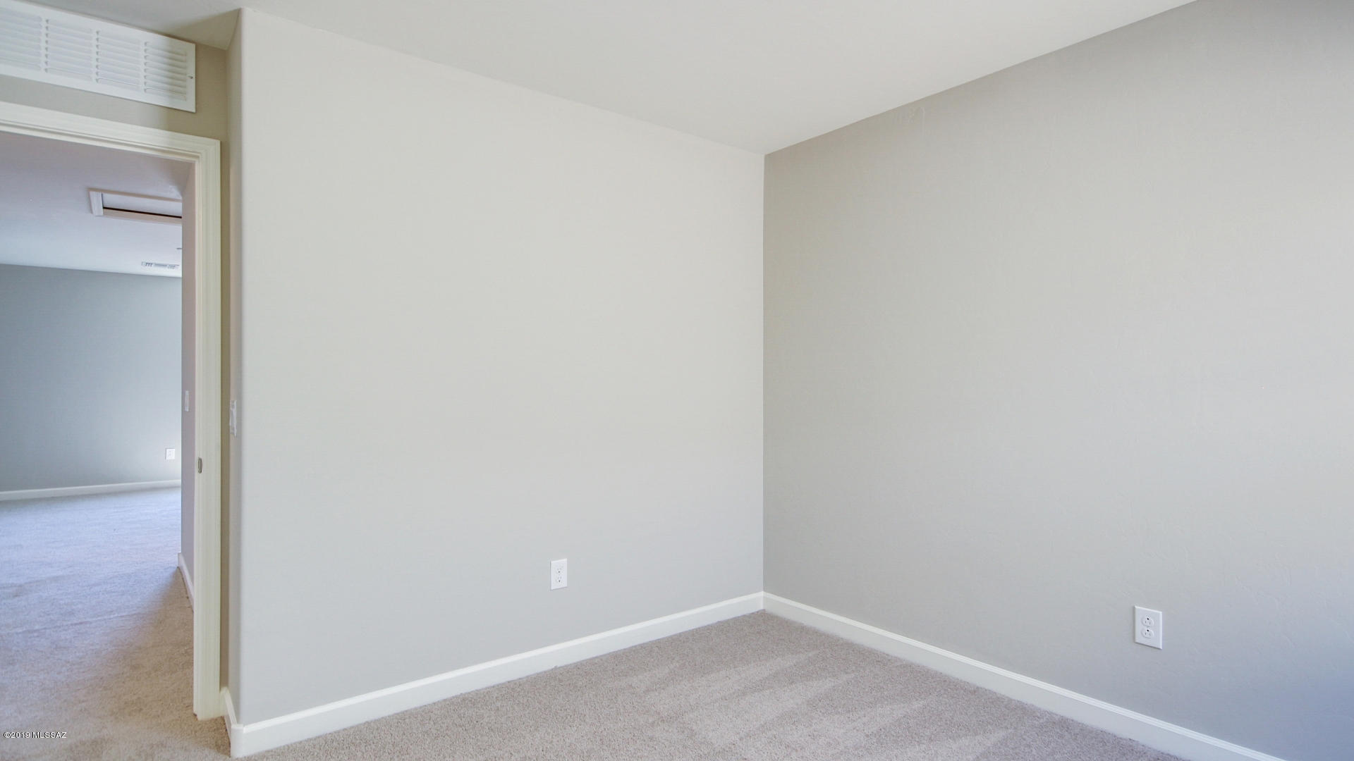 Vista Del Lago Norte SQ20140780198 - Residential
