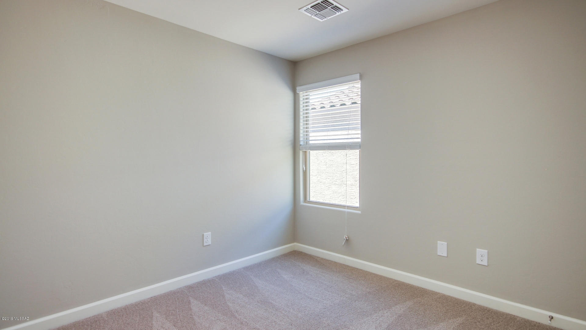 Vista Del Lago Norte SQ20140780198 - Residential