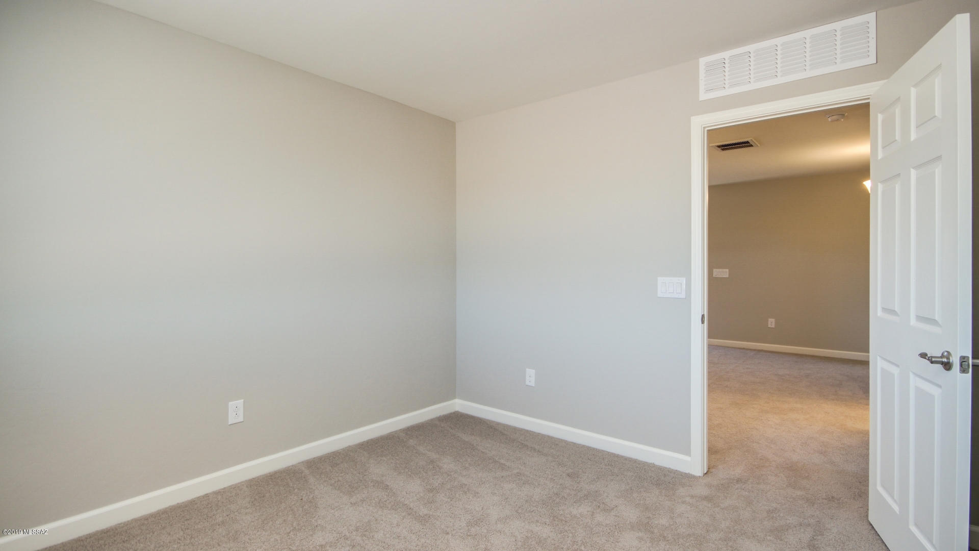Vista Del Lago Norte SQ20140780198 - Residential