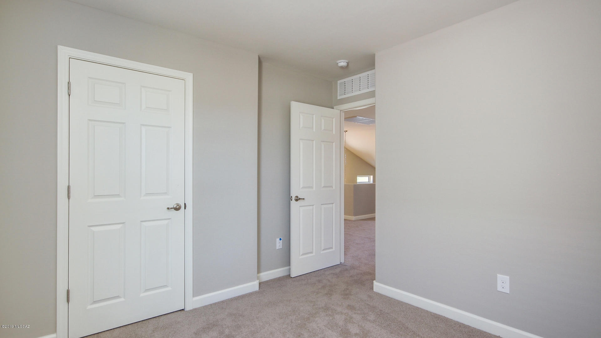 Vista Del Lago Norte SQ20140780198 - Residential