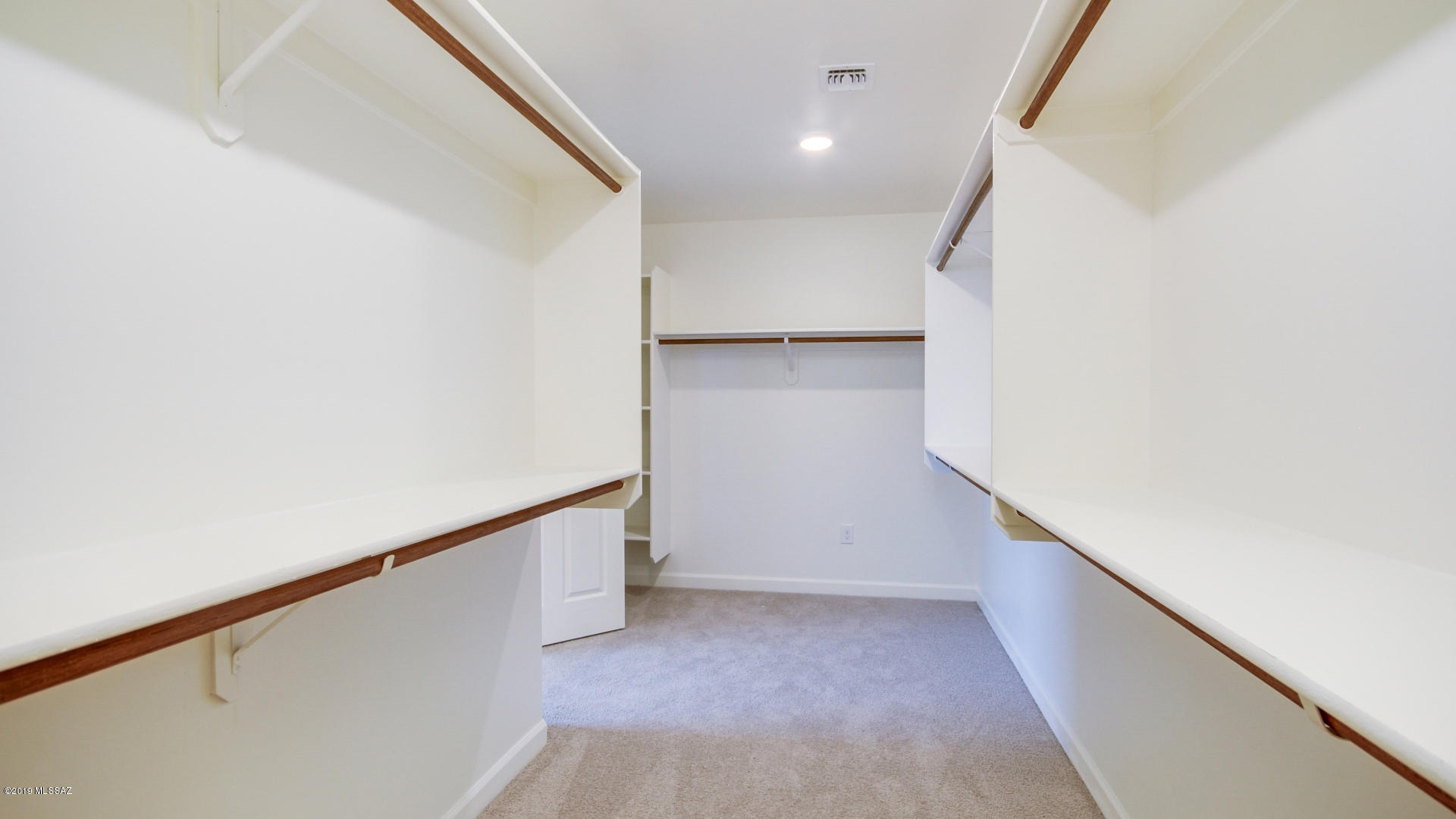 Vista Del Lago Norte SQ20140780198 - Residential