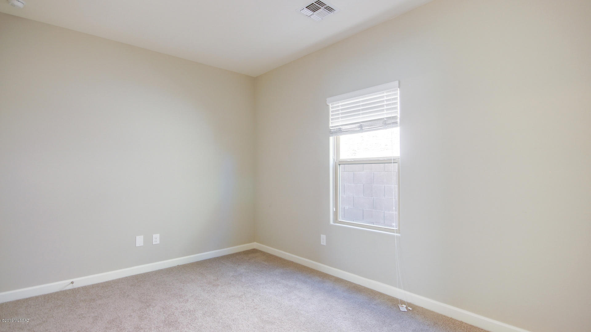 Vista Del Lago Norte SQ20140780198 - Residential